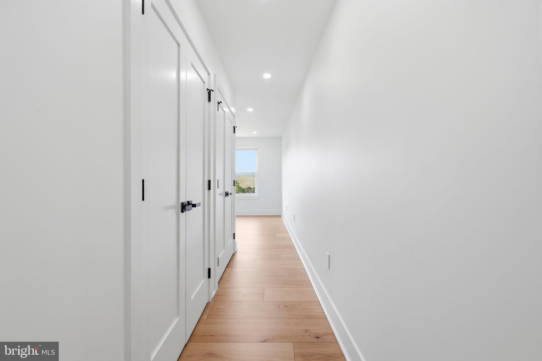 BELMONT HILLS - Residential