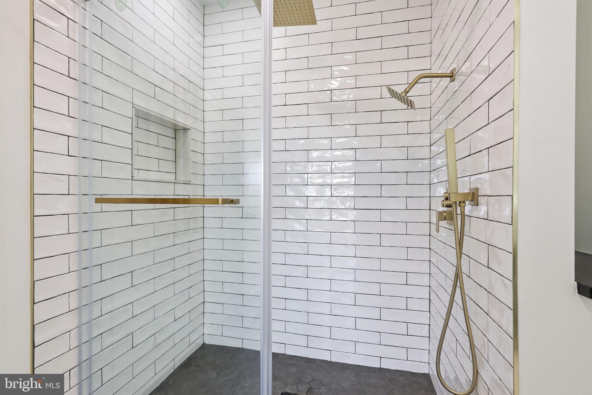 BELMONT HILLS - Residential