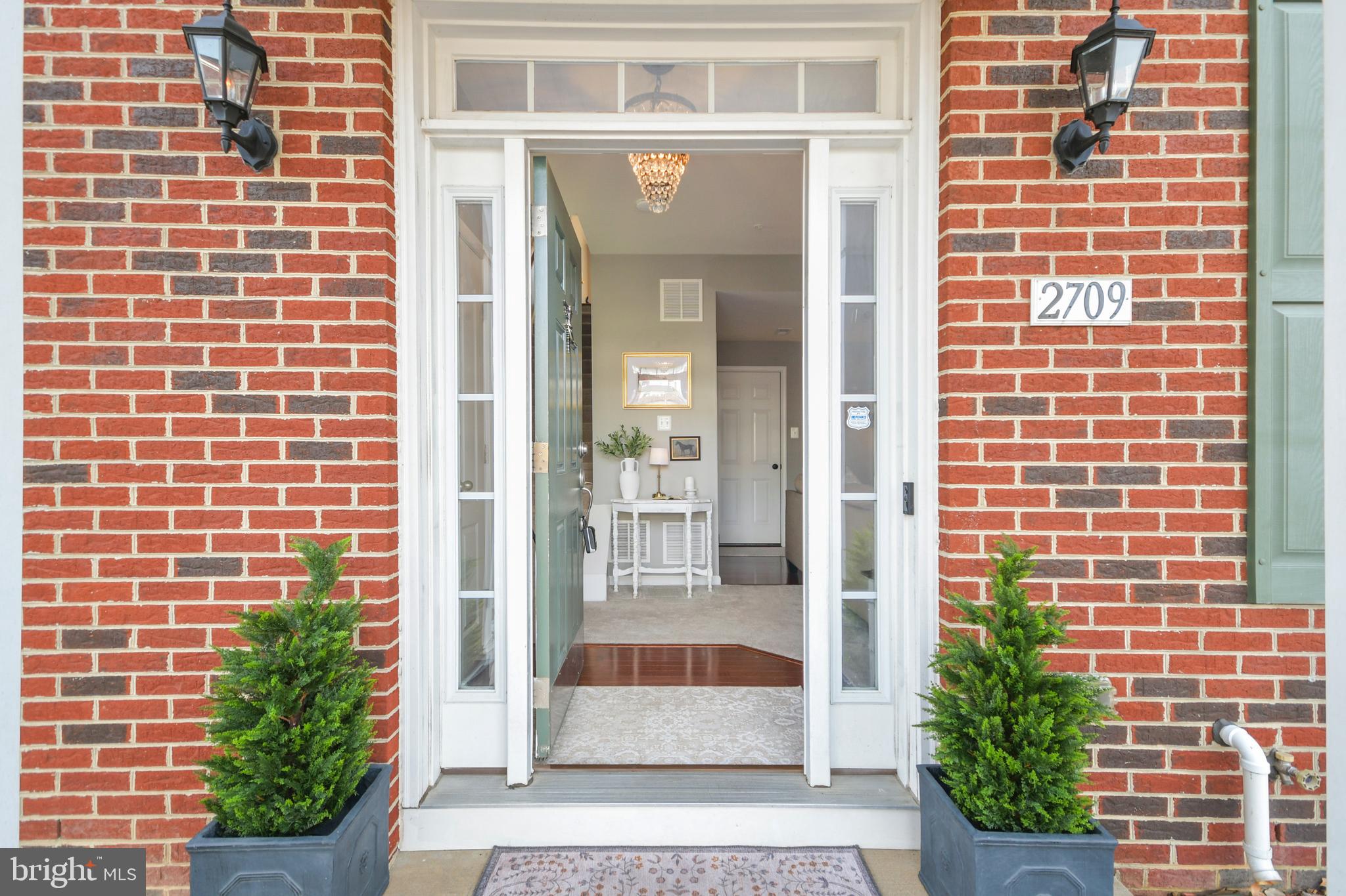 MARKET SQUARE - Residential