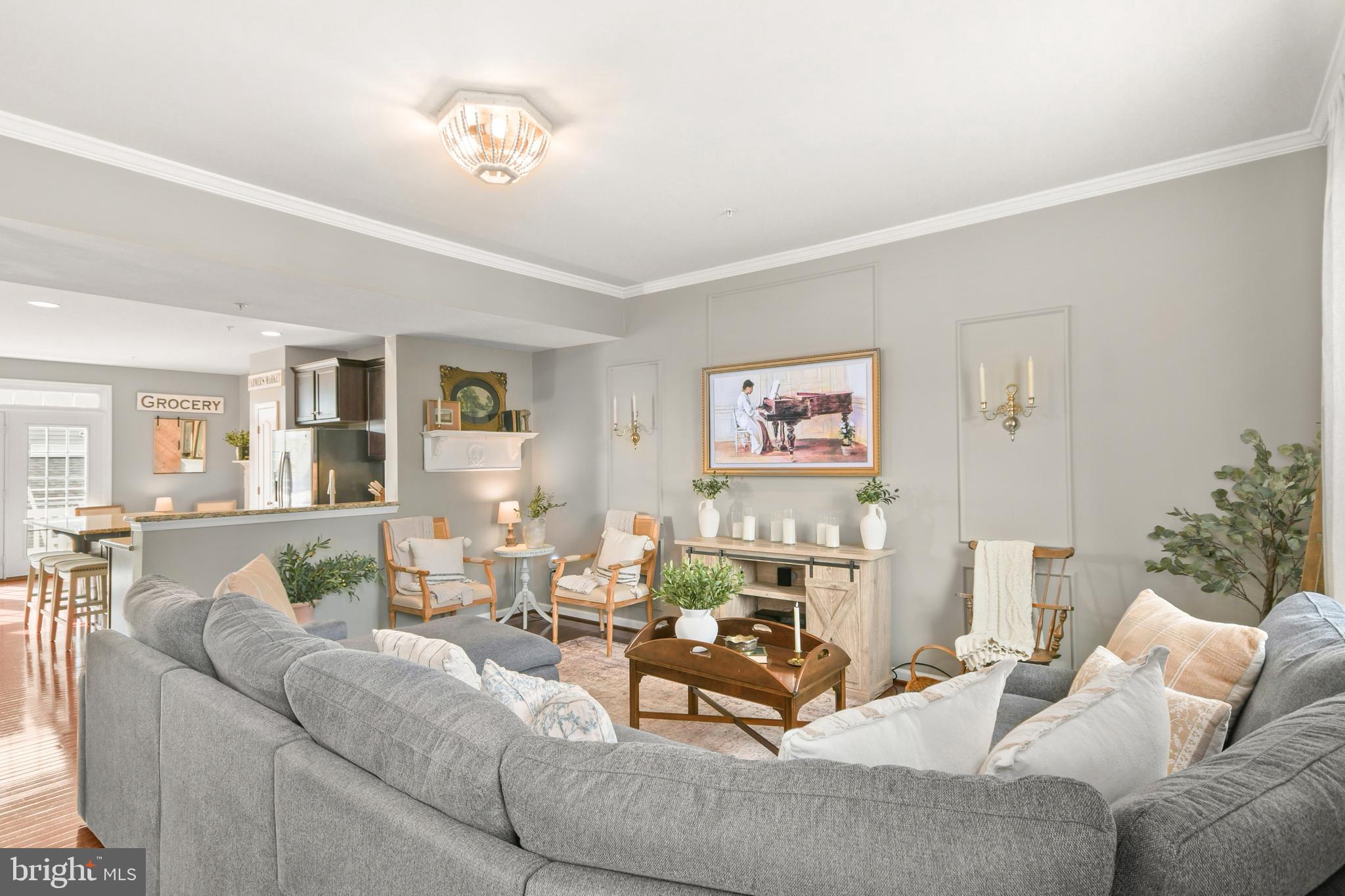 MARKET SQUARE - Residential