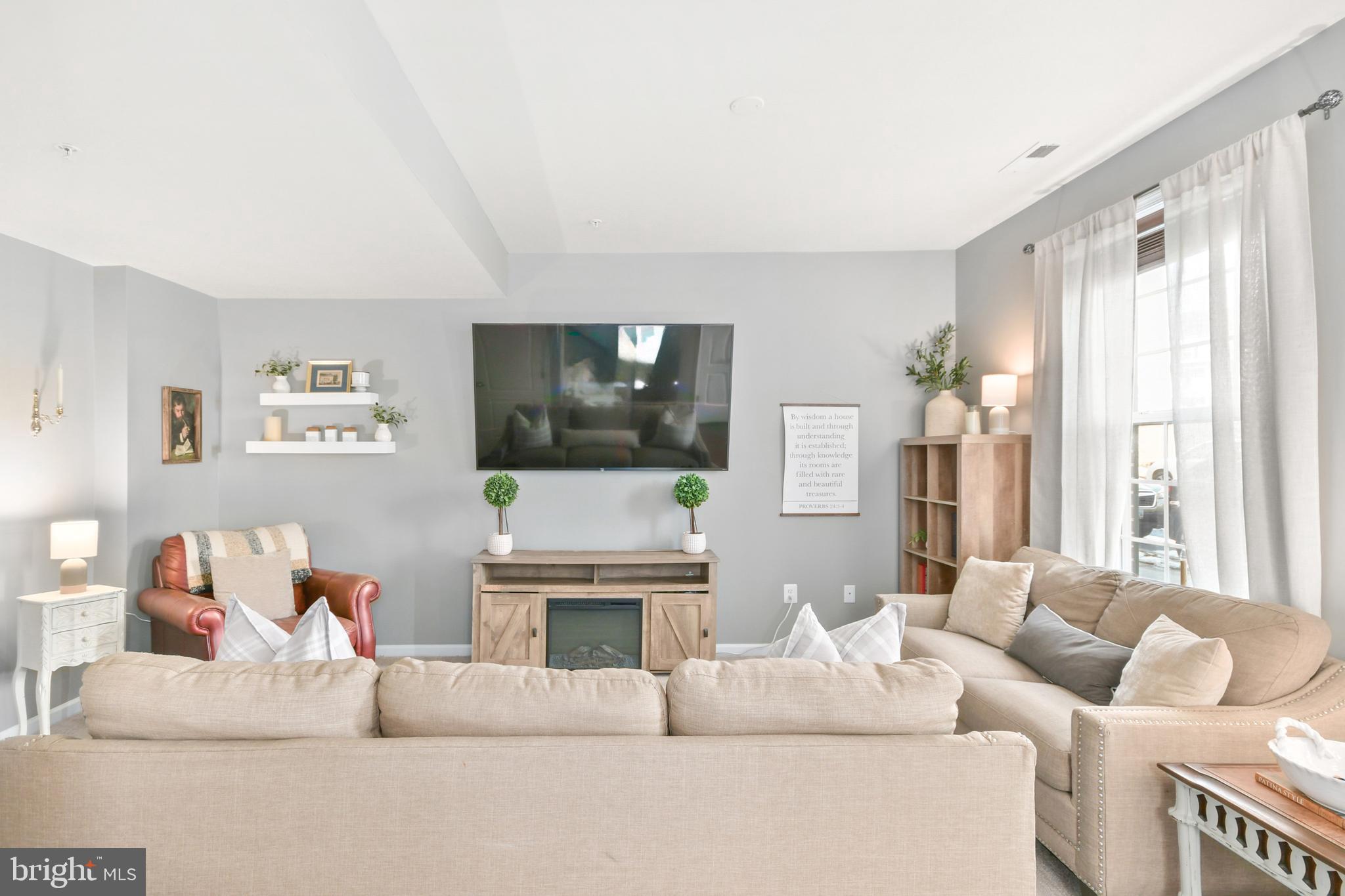 MARKET SQUARE - Residential