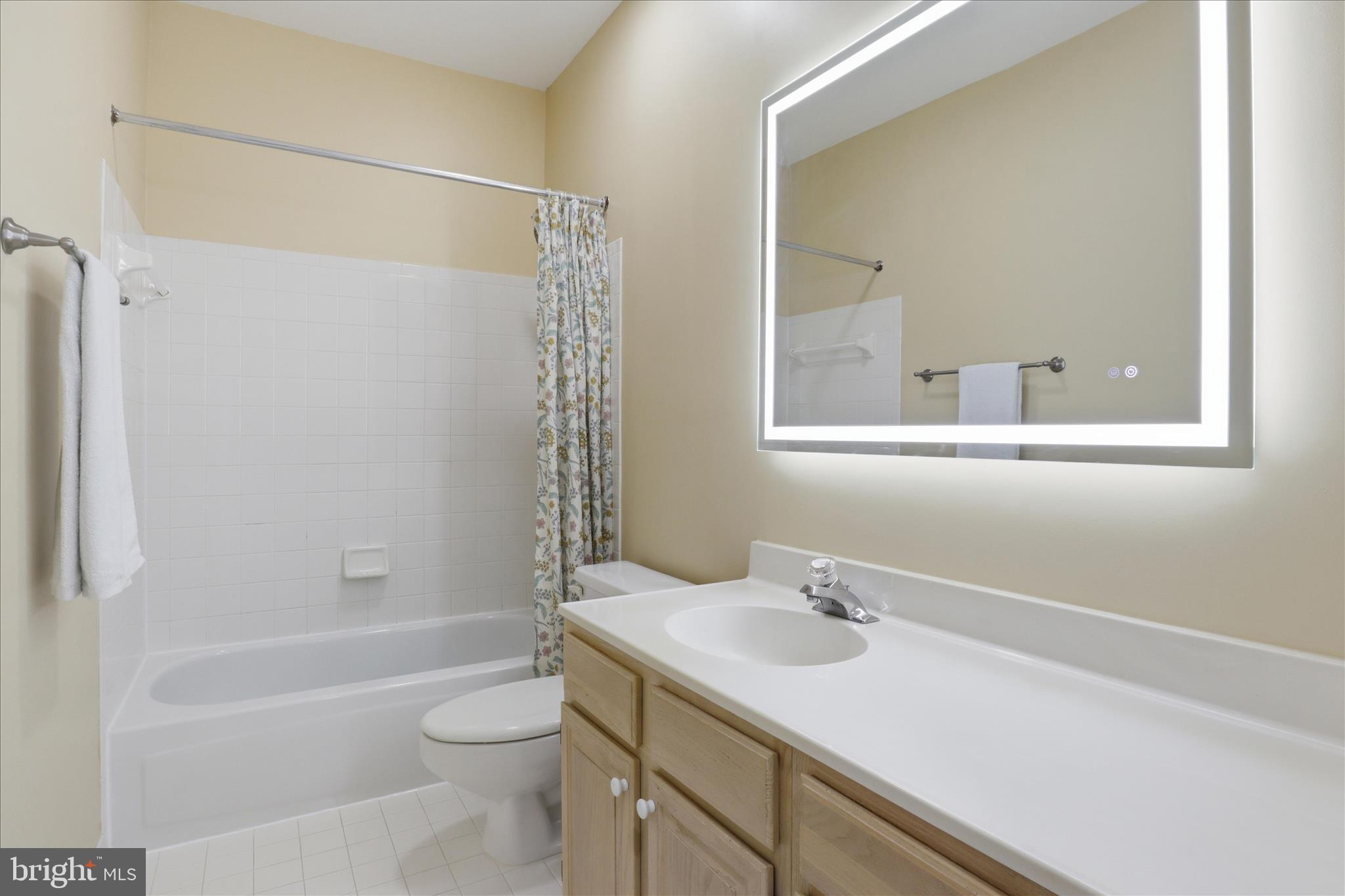 BALDWIN GROVE - Residential