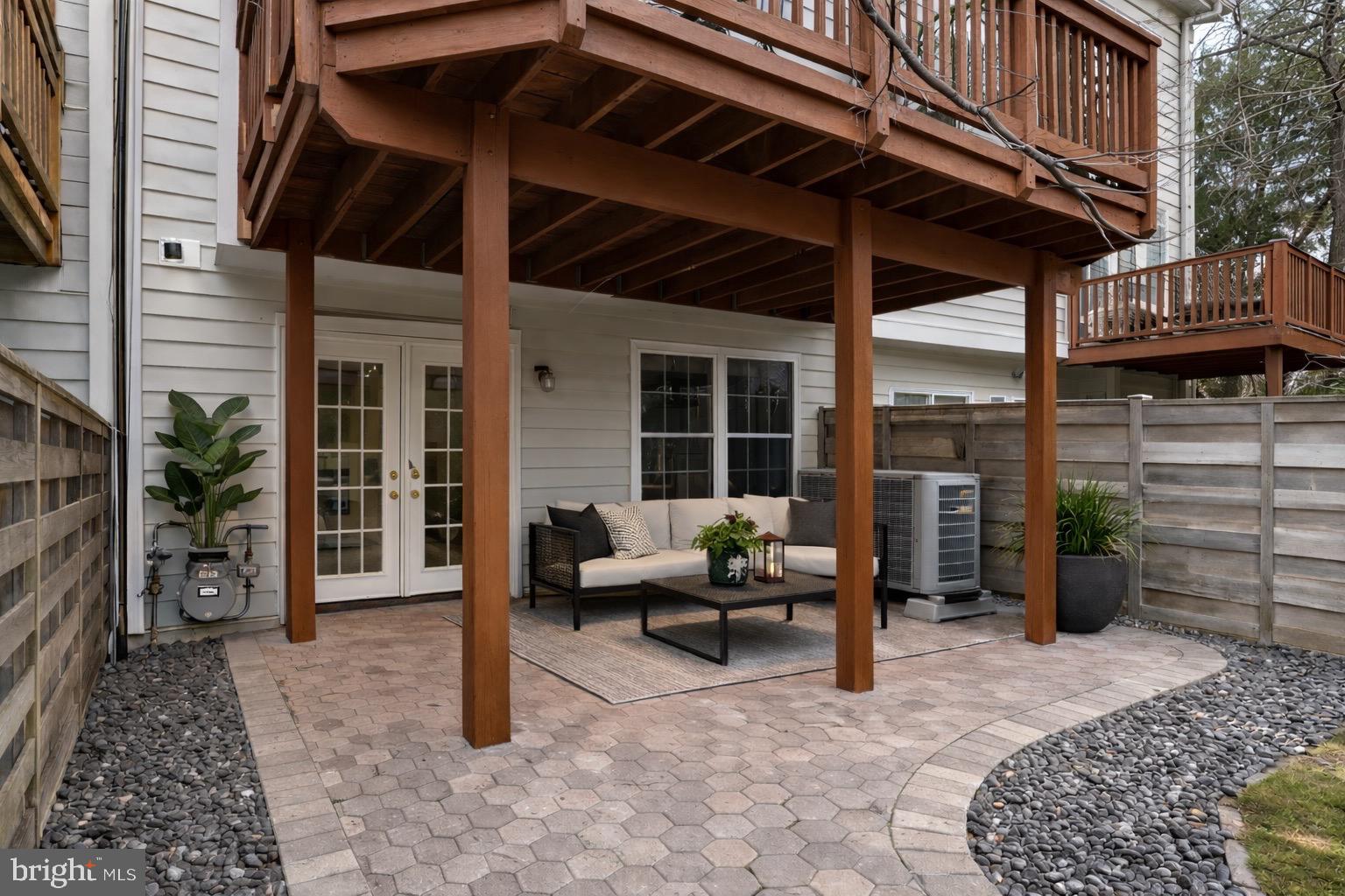 BALDWIN GROVE - Residential