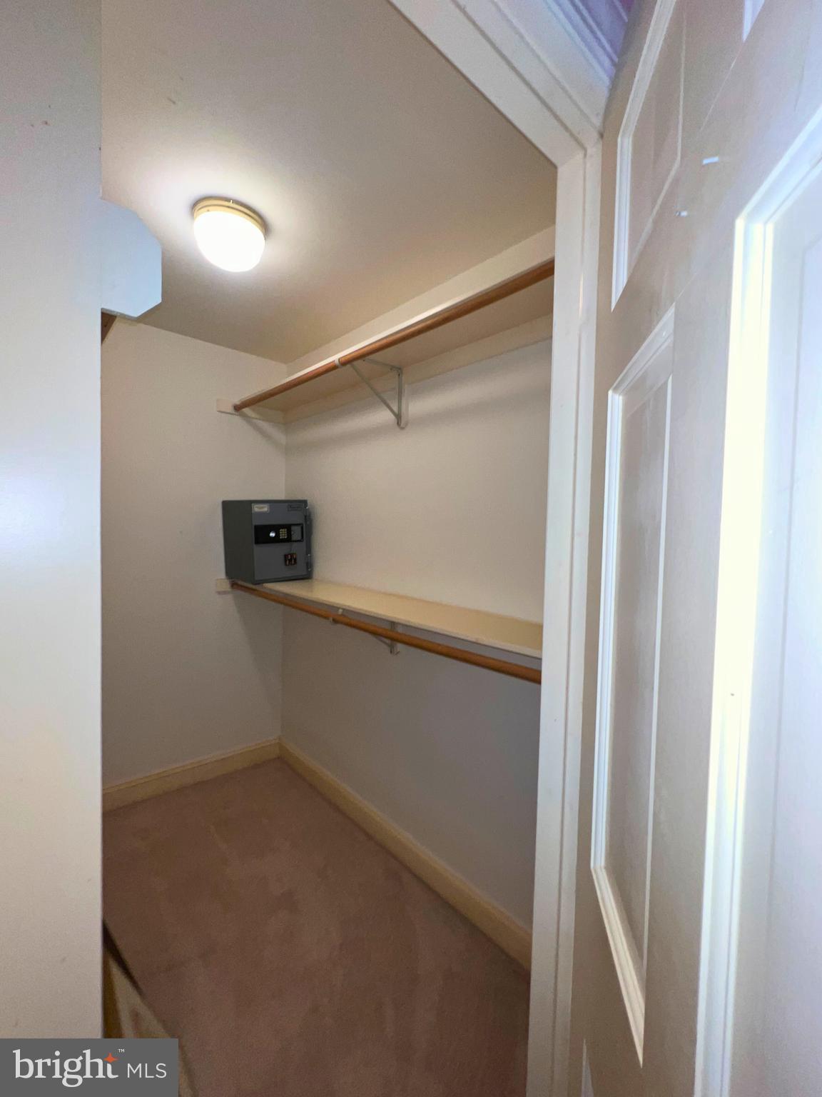 GILNOCK HALL - Residential