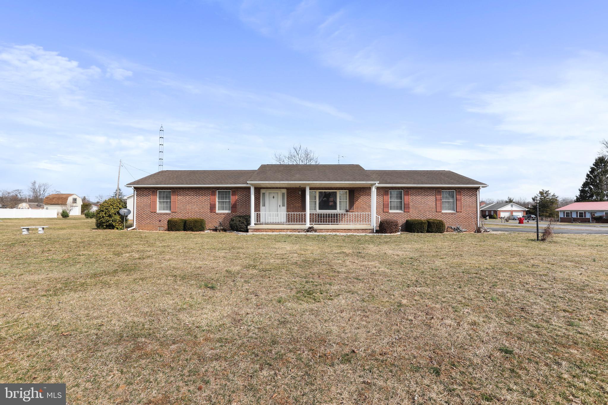 91 WINDSOR LANE