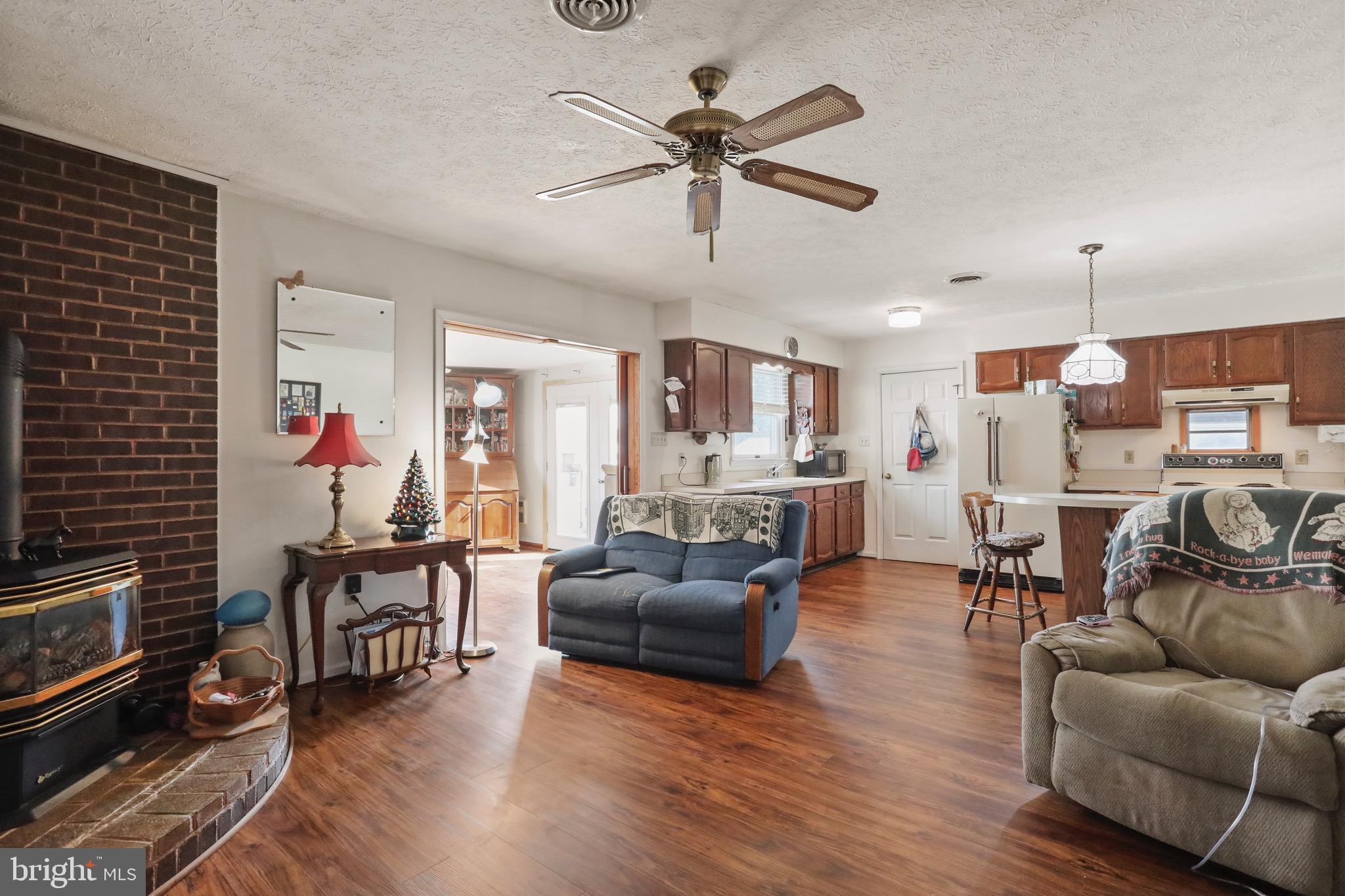 BUNKER HILL - Residential