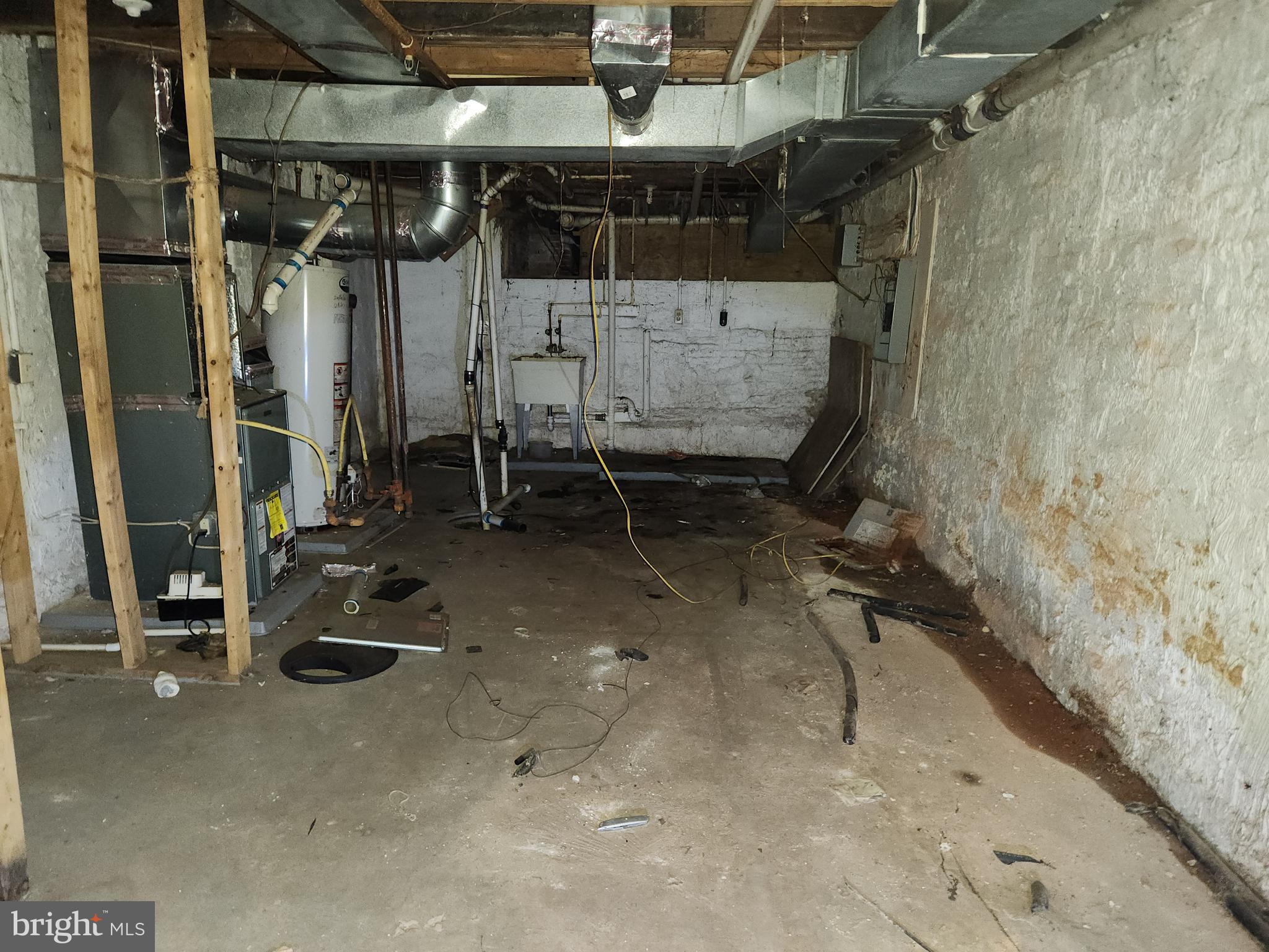 SANDTOWN-WINCHESTER - Residential