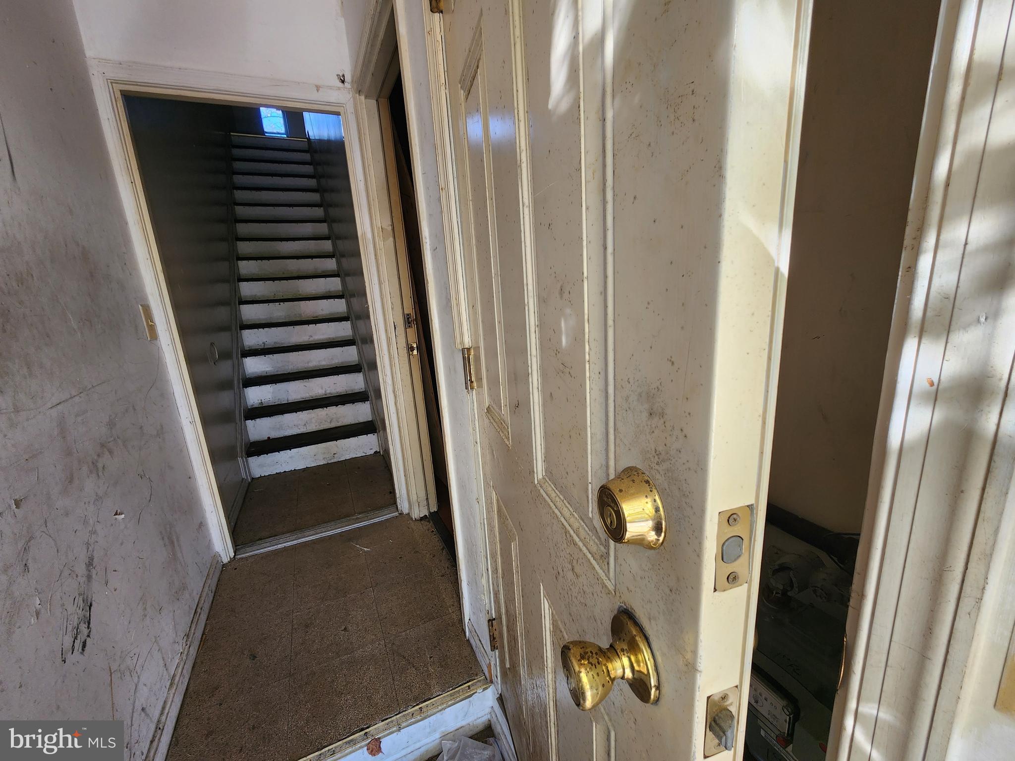 SANDTOWN-WINCHESTER - Residential