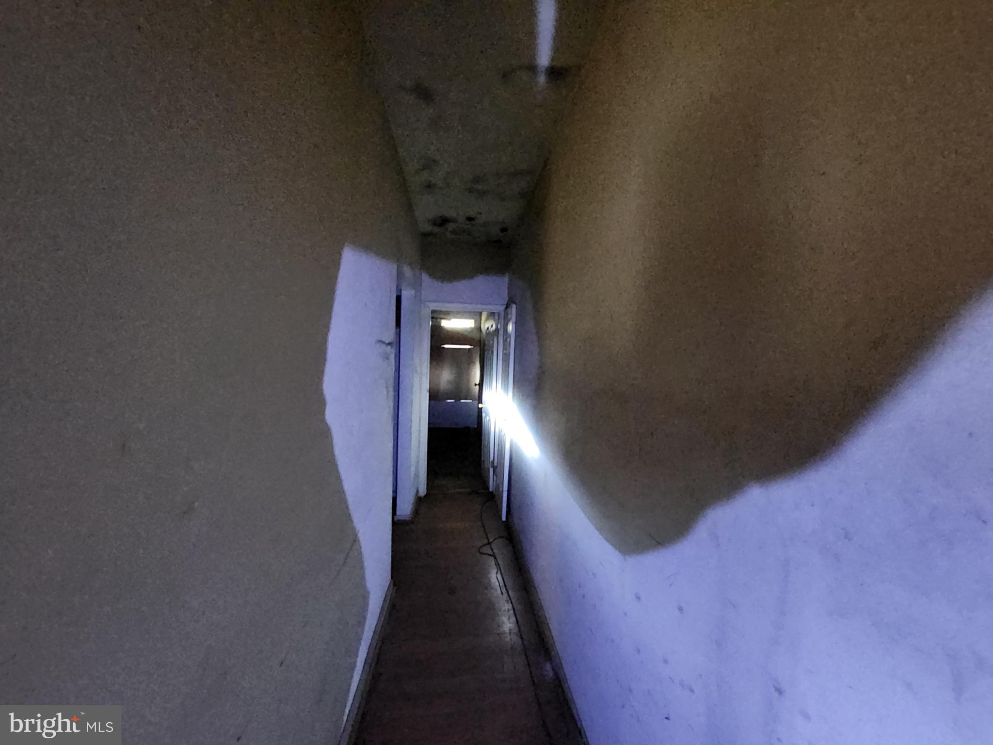 SANDTOWN-WINCHESTER - Residential