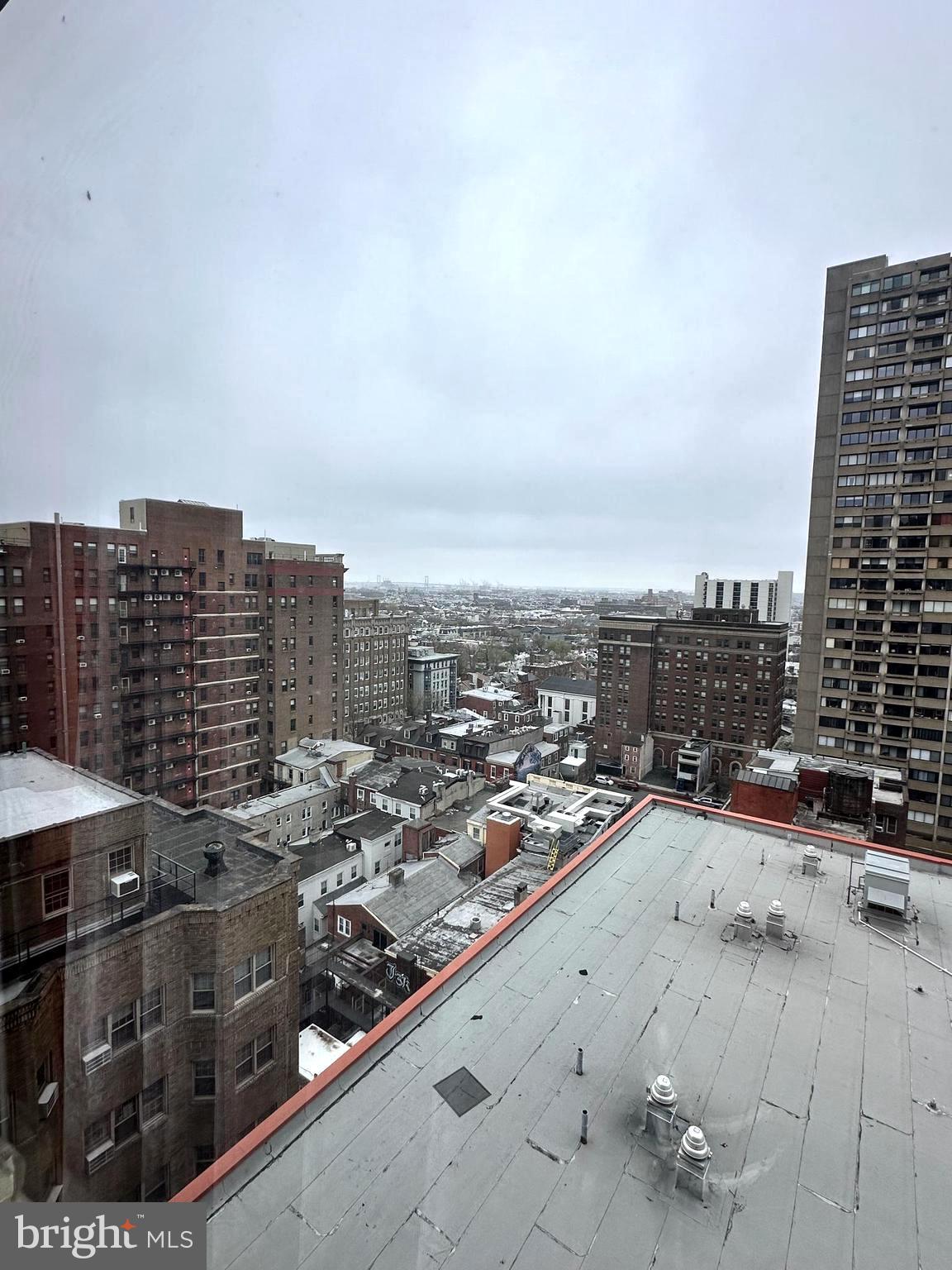 AVENUE OF THE ARTS - Residential