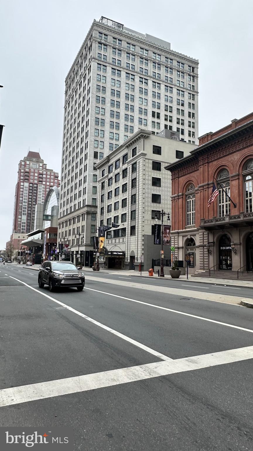 AVENUE OF THE ARTS - Residential