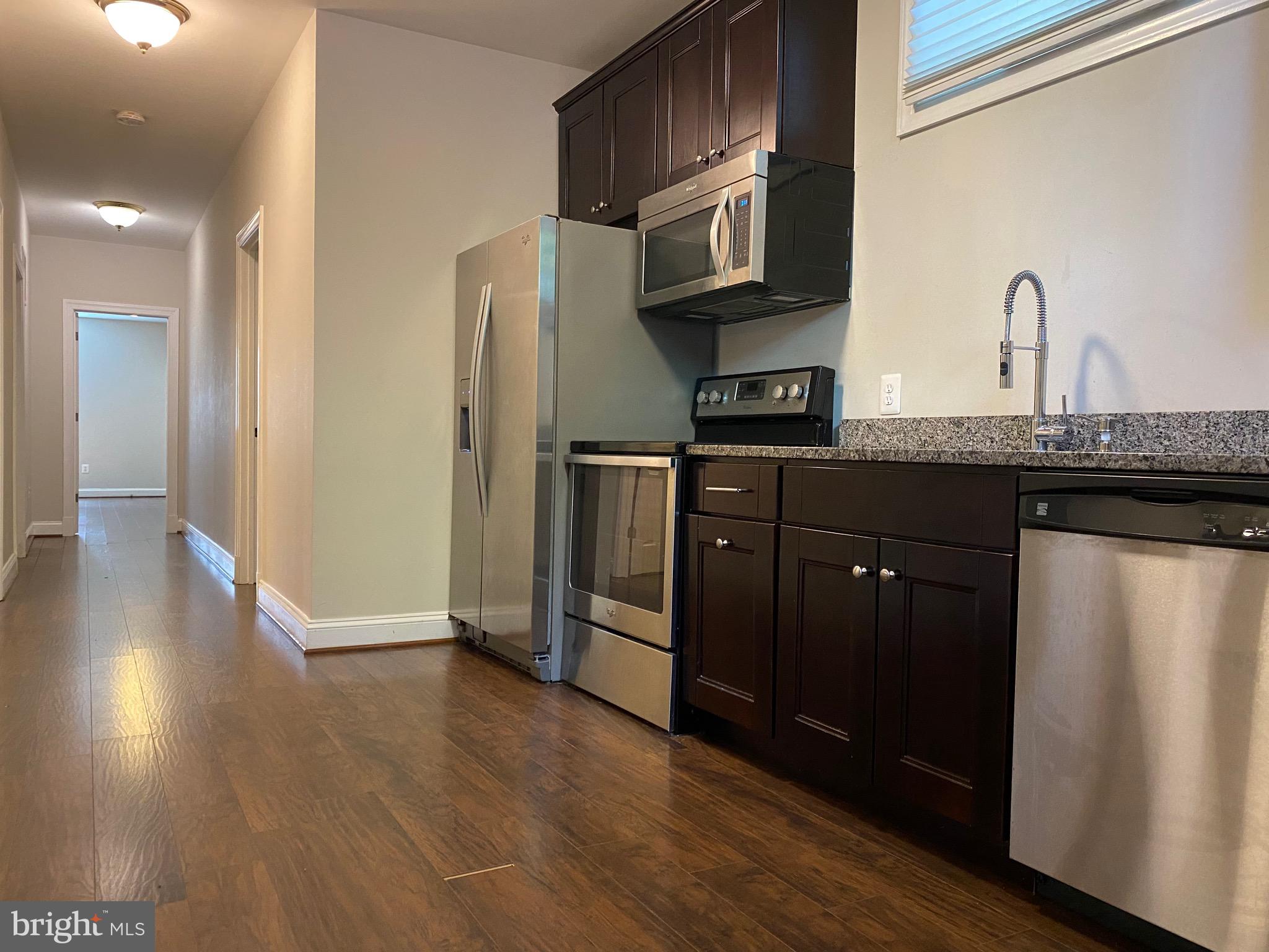 ANNANDALE GARDENS - Residential Lease