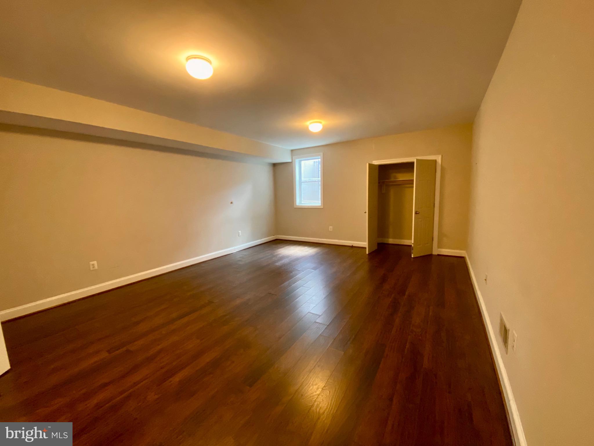 ANNANDALE GARDENS - Residential Lease