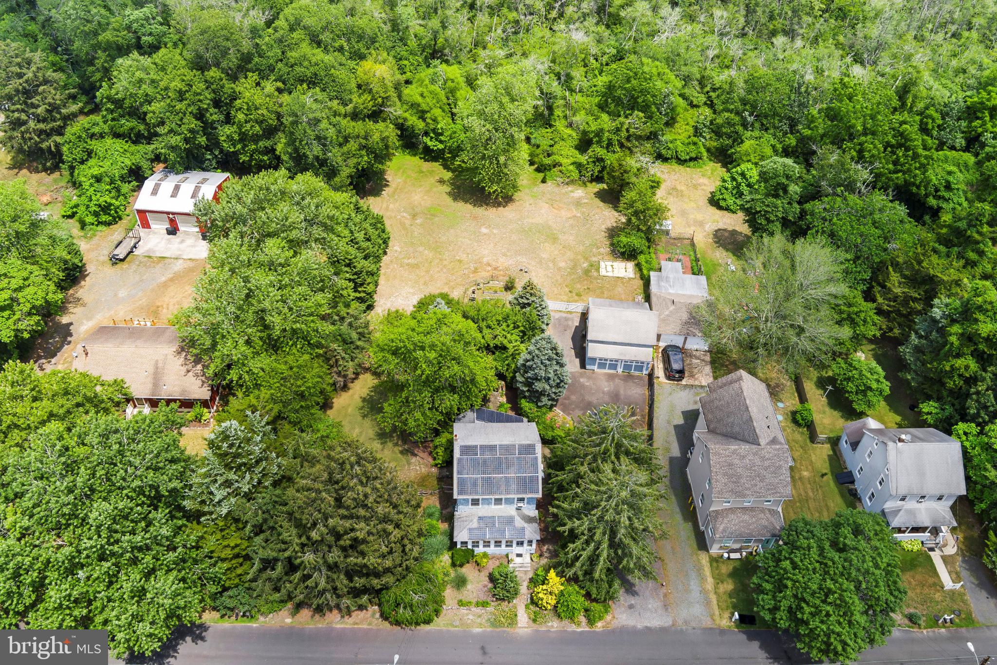 122 DIVISION STREET