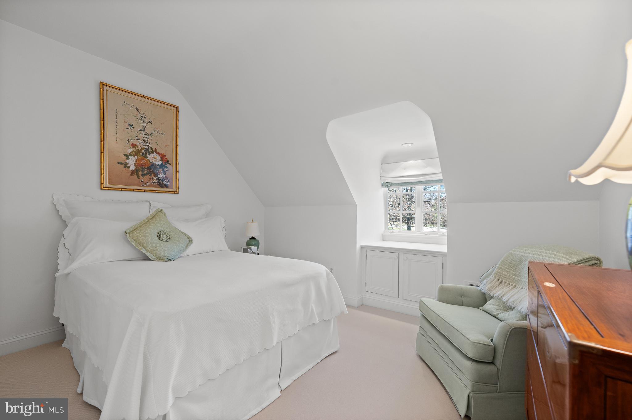 DORSAY - Residential