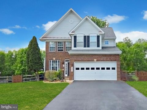 5977 TAPESTRY DRIVE WOODBRIDGE VA 22193