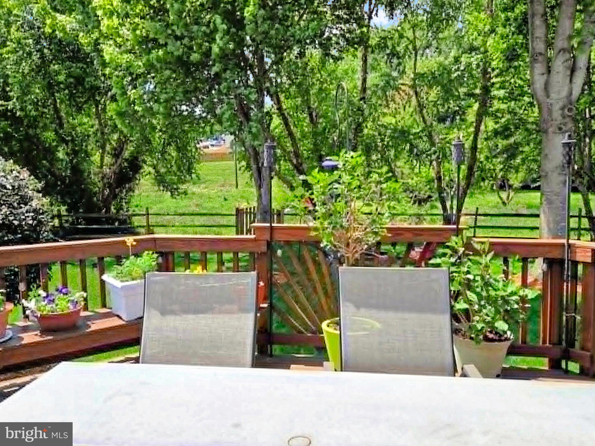 5977 TAPESTRY DRIVE