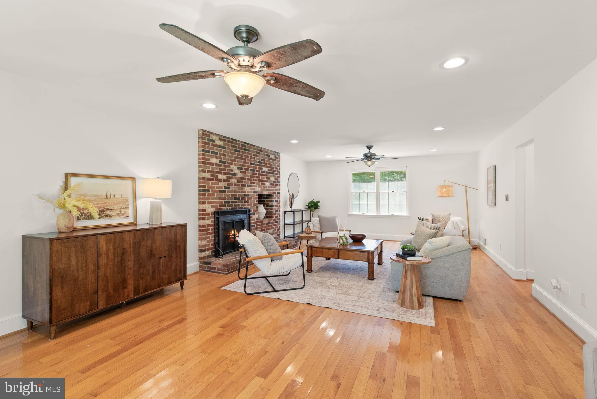 TALLY HO - Residential