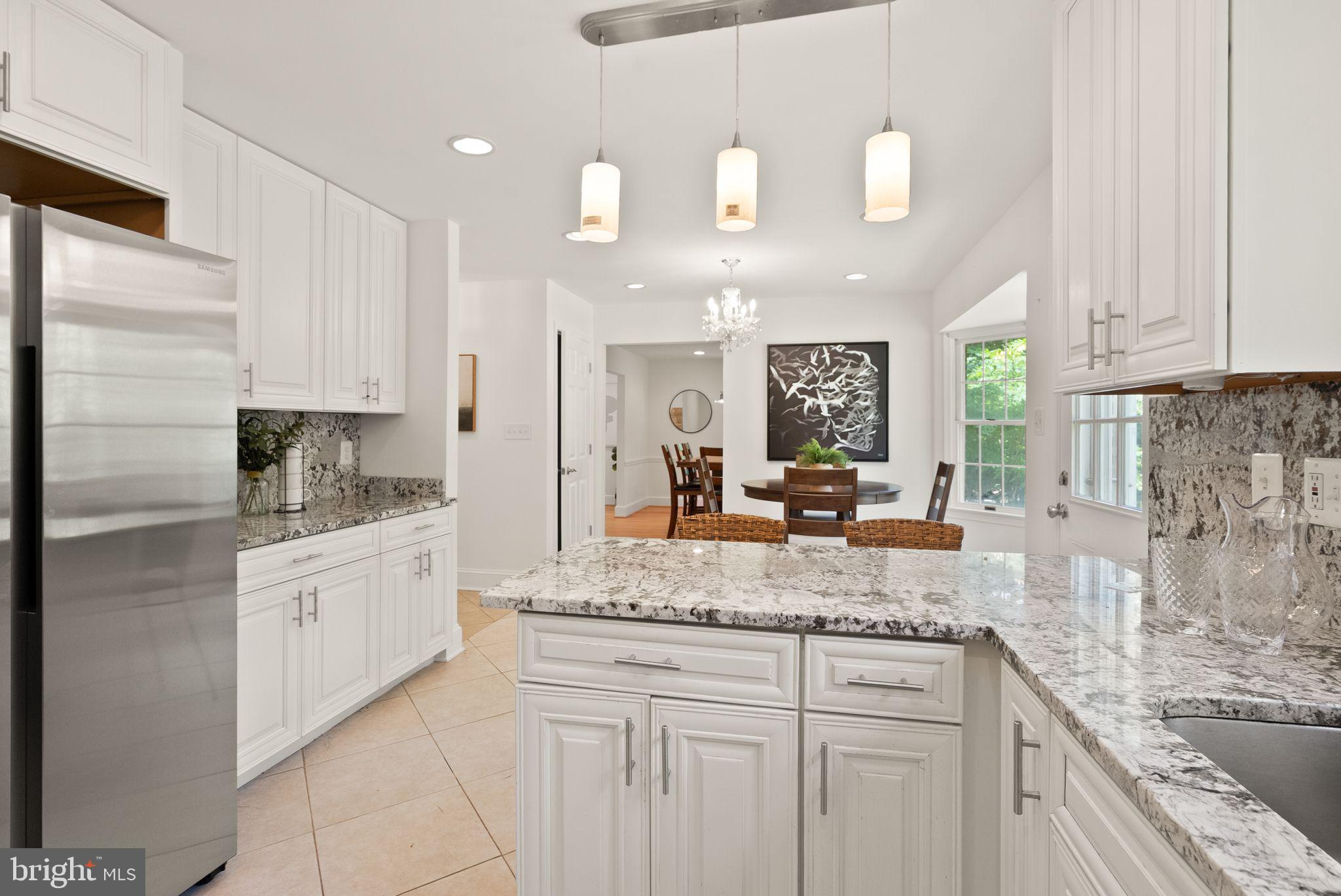 TALLY HO - Residential