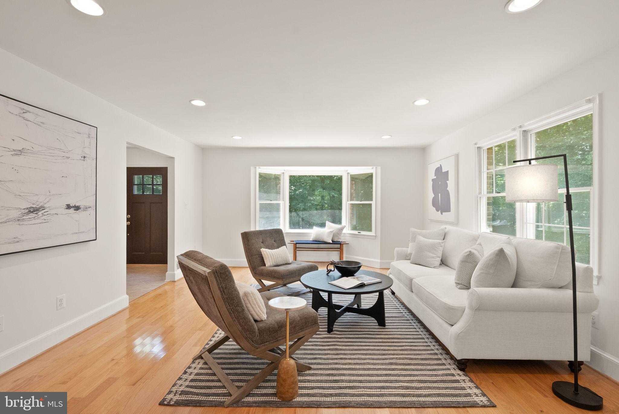 TALLY HO - Residential