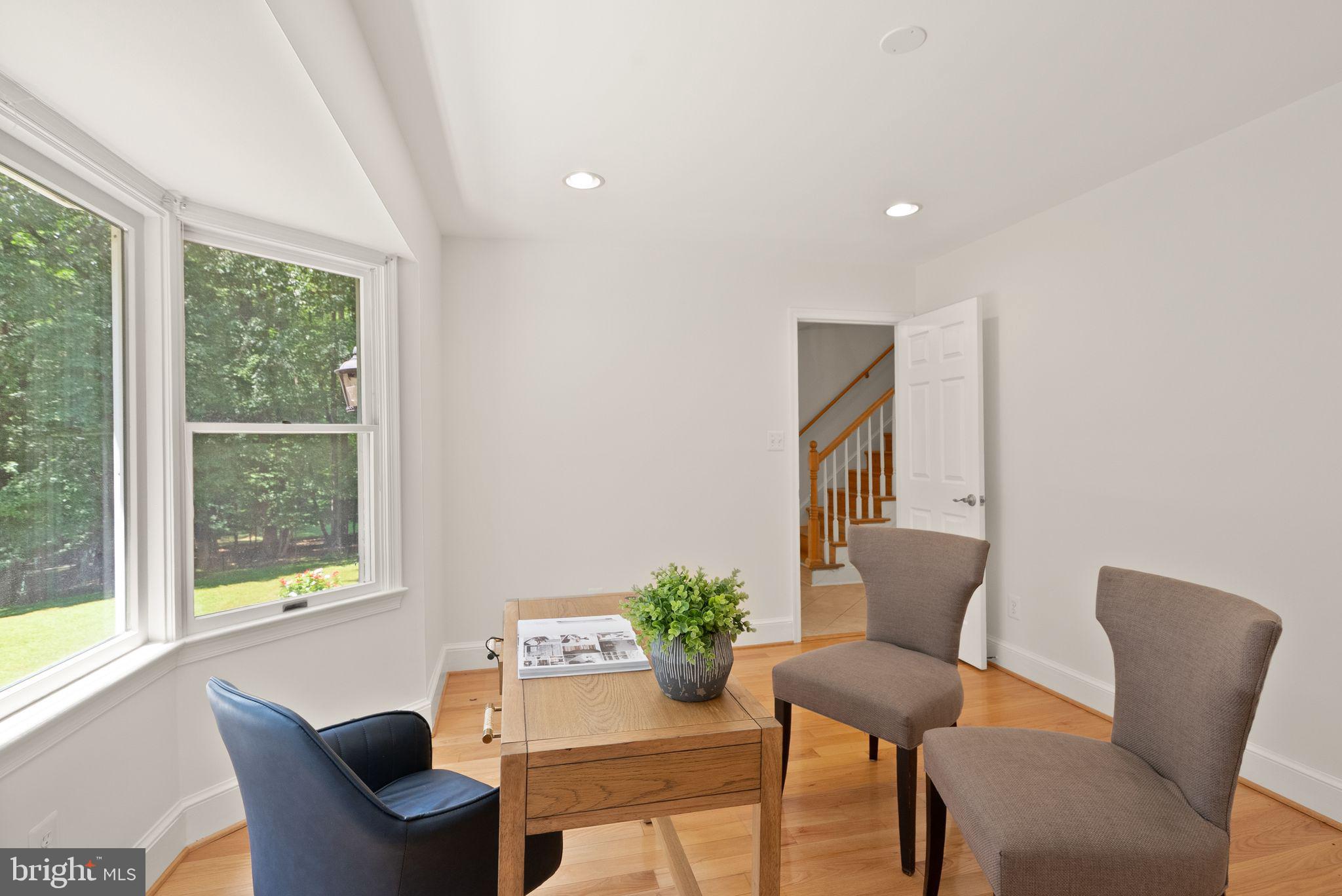 TALLY HO - Residential