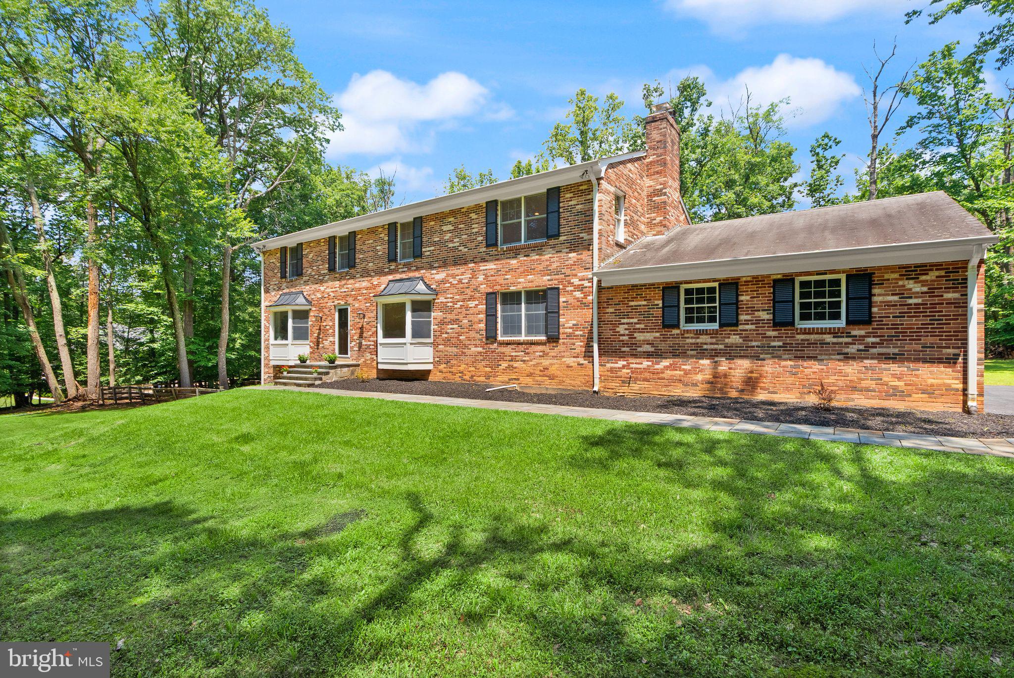 TALLY HO - Residential