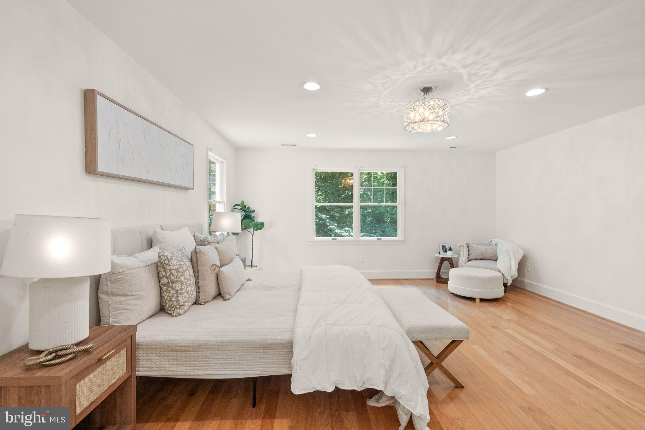 TALLY HO - Residential