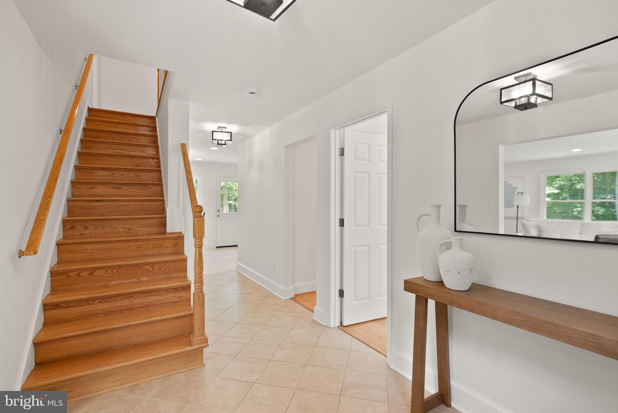 TALLY HO - Residential