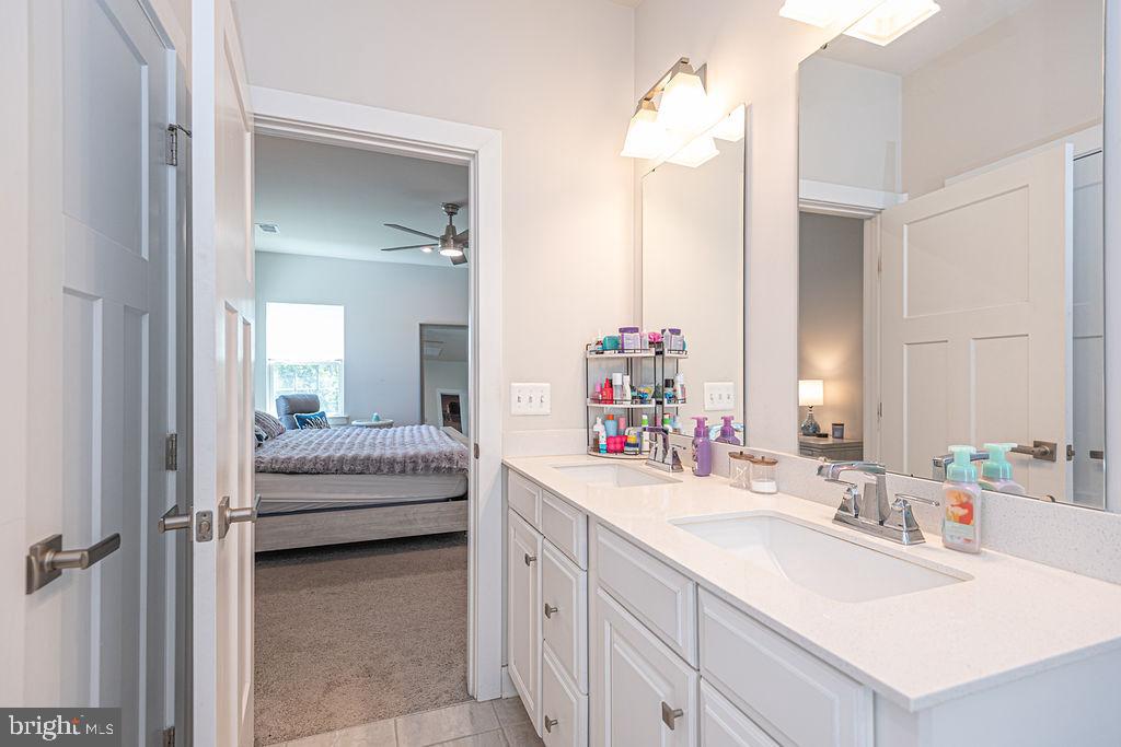 BAYSIDE - Residential