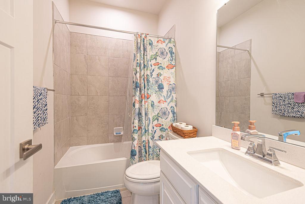 BAYSIDE - Residential