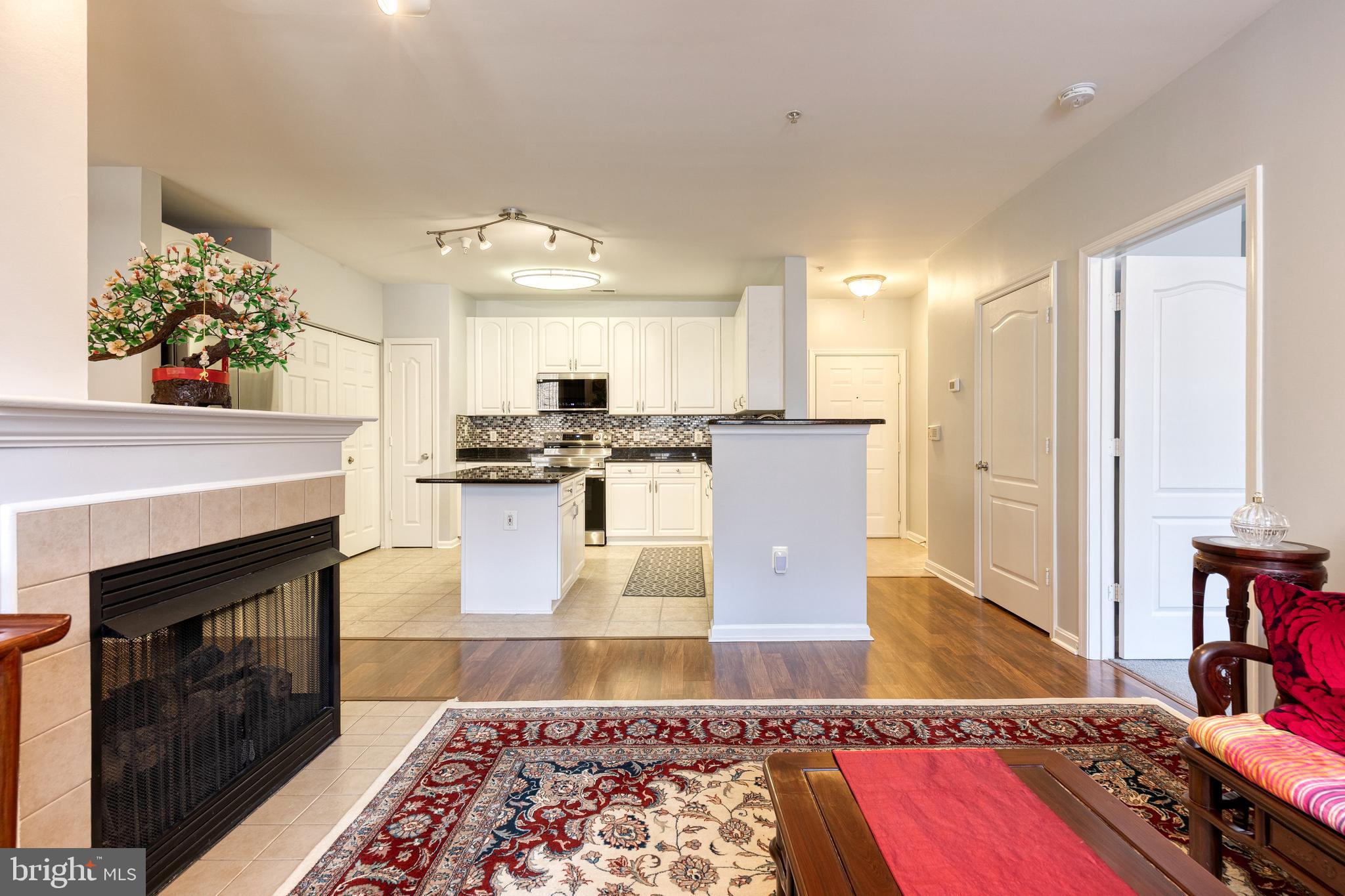 HIGH VIEW AT HUNT VALLEY - Residential