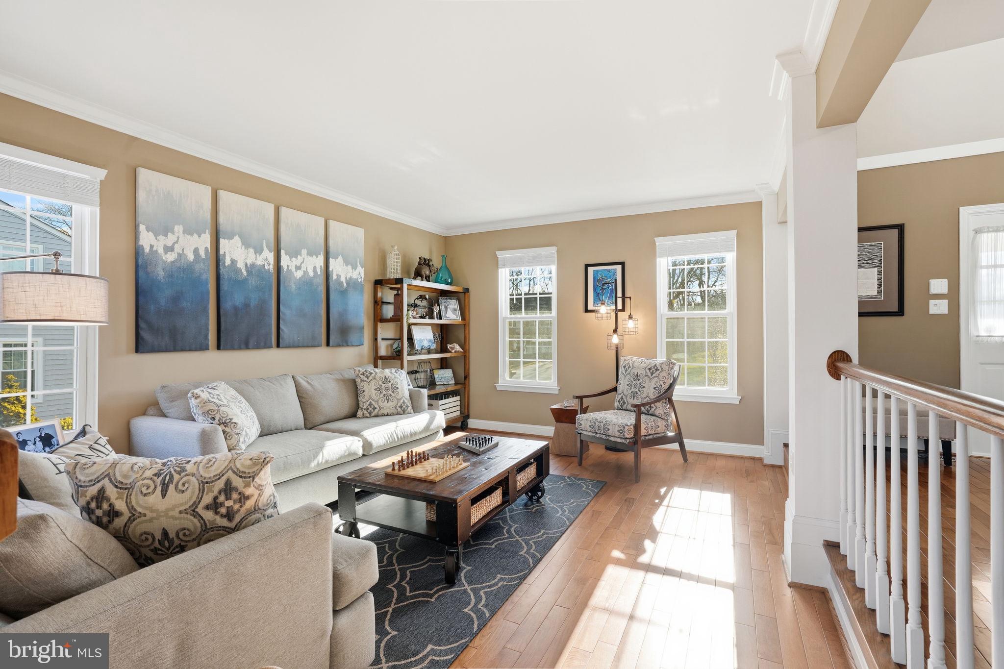 DULANEY GATE - Residential