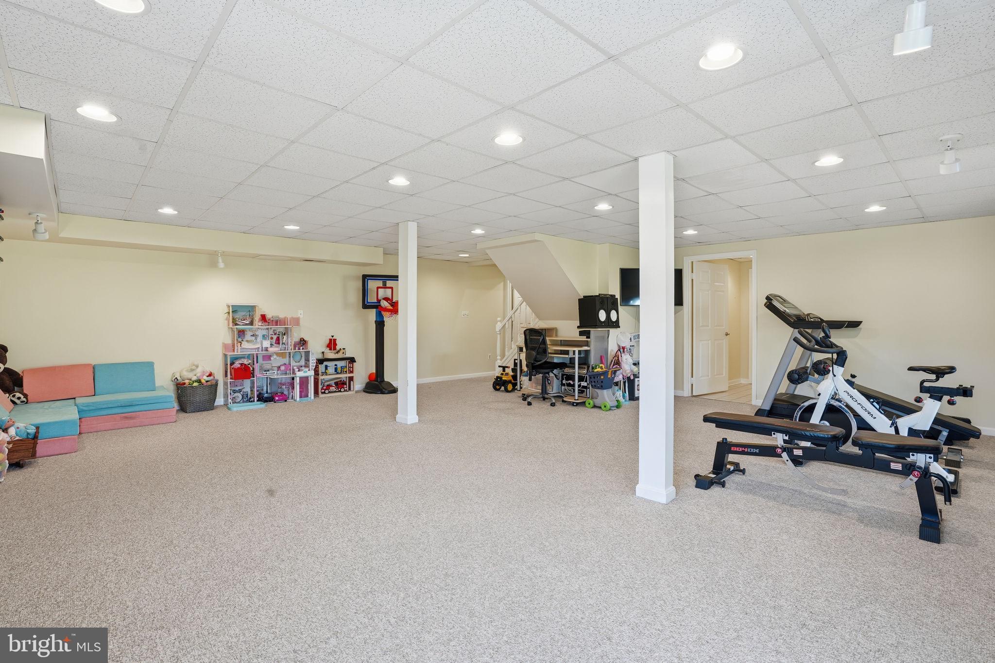 DULANEY GATE - Residential