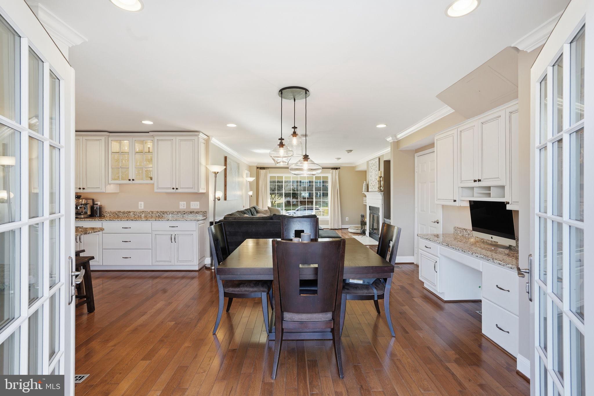 DULANEY GATE - Residential