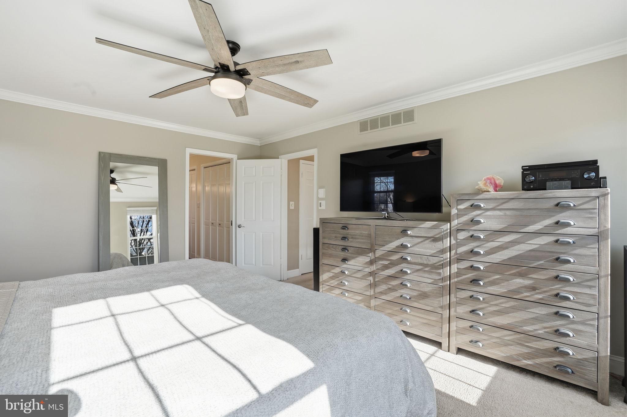 DULANEY GATE - Residential