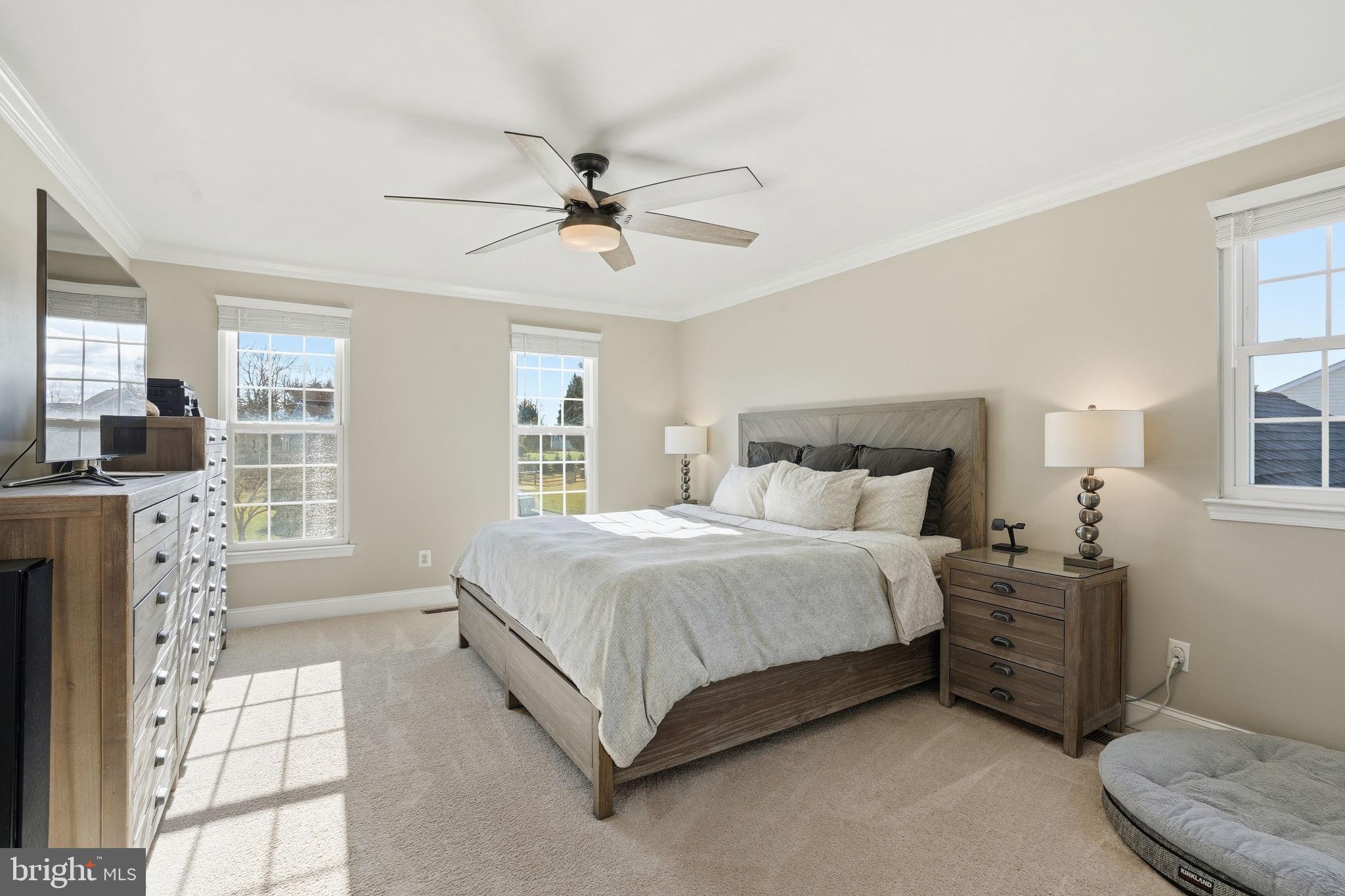 DULANEY GATE - Residential