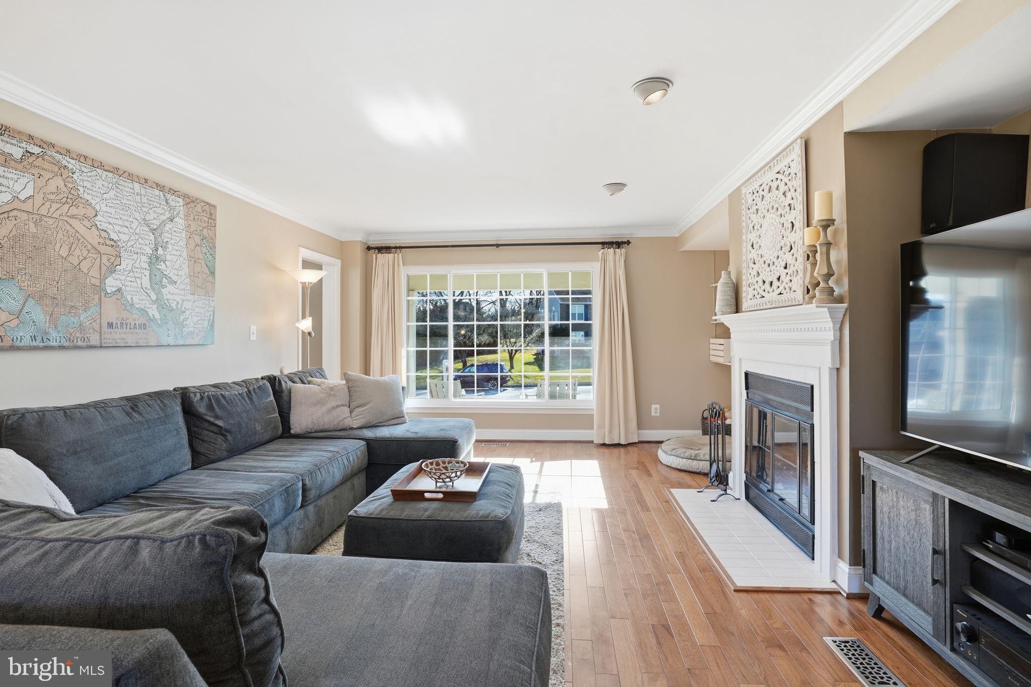 DULANEY GATE - Residential