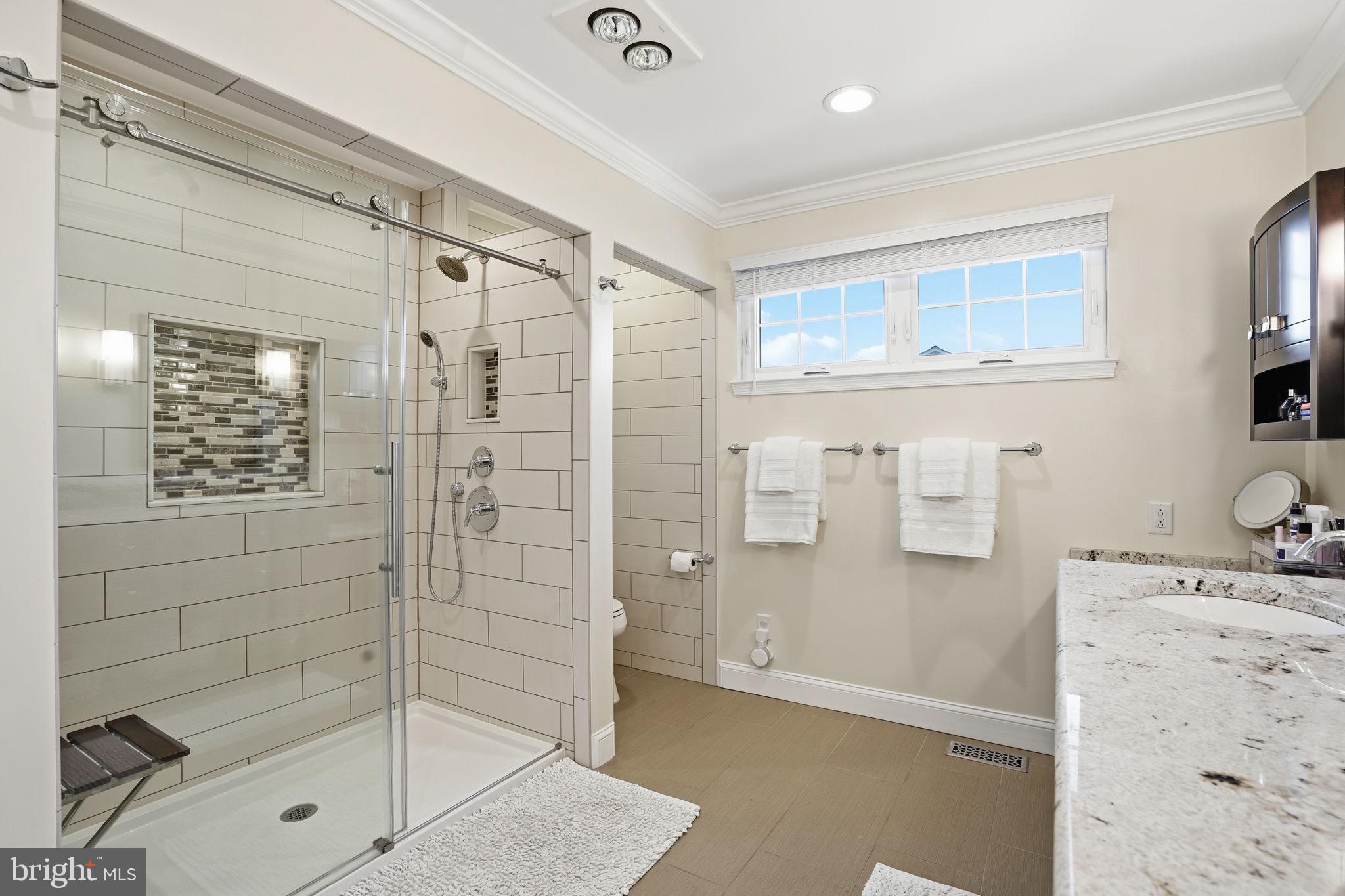 DULANEY GATE - Residential