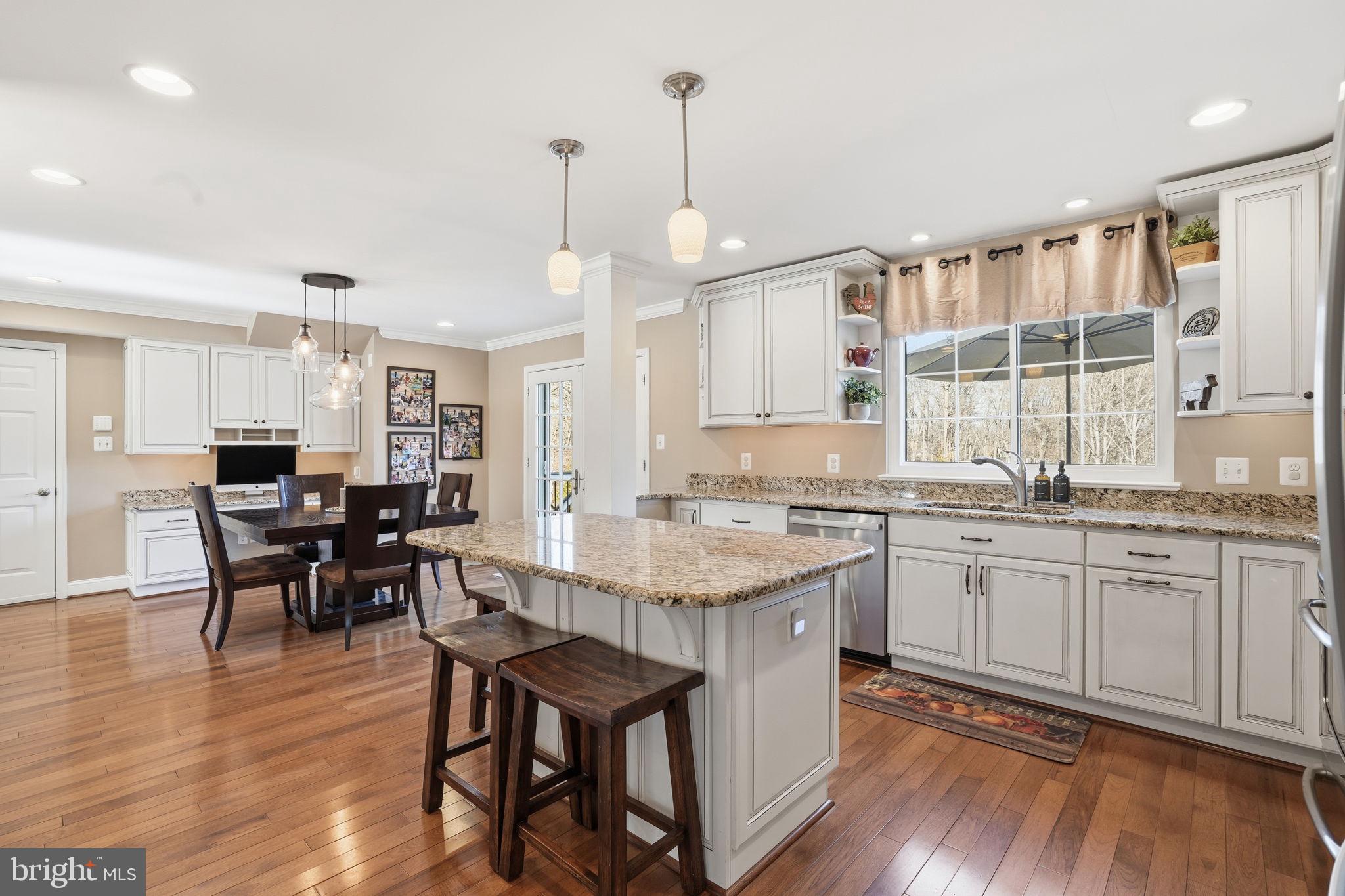 DULANEY GATE - Residential