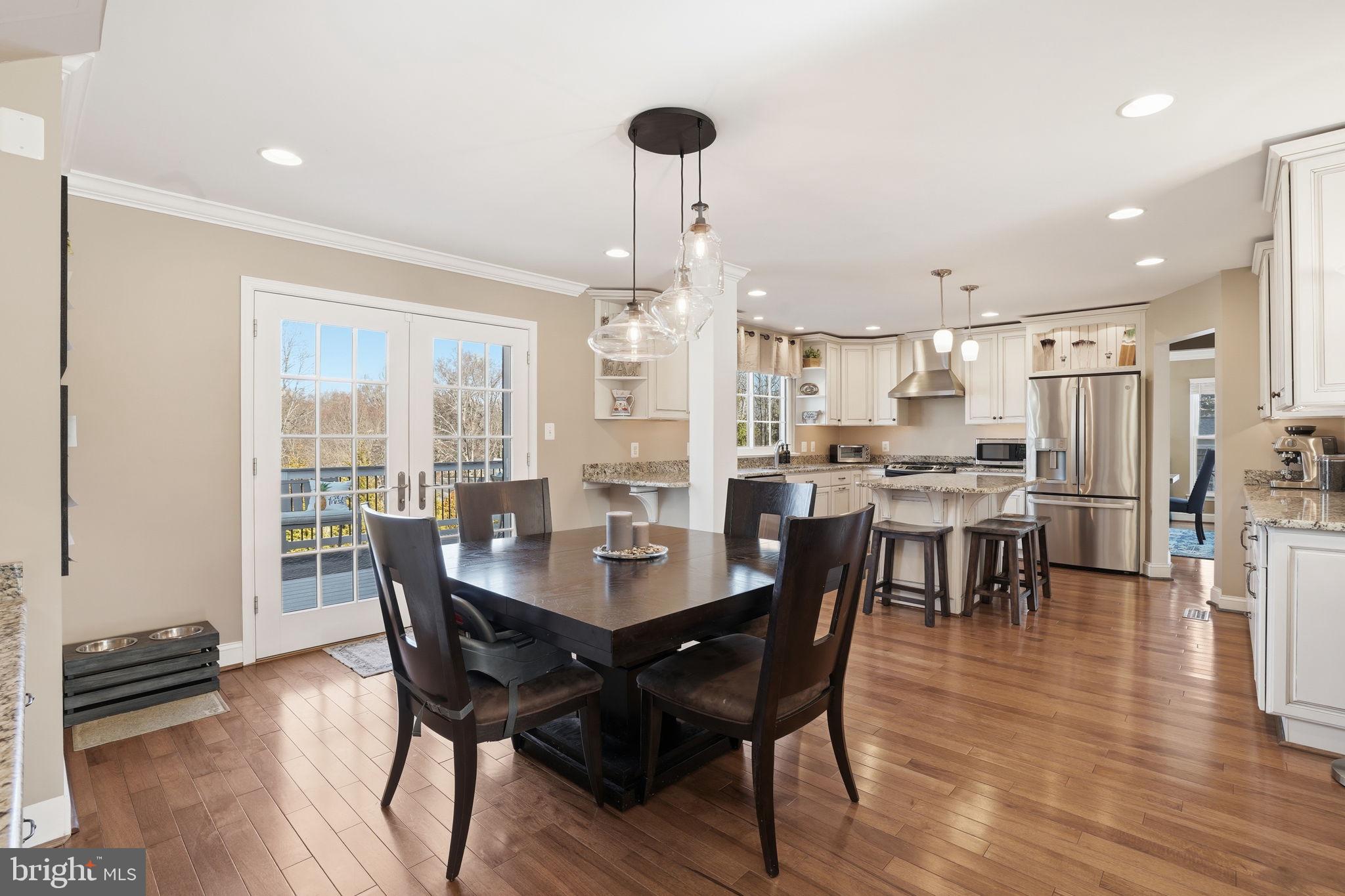 DULANEY GATE - Residential