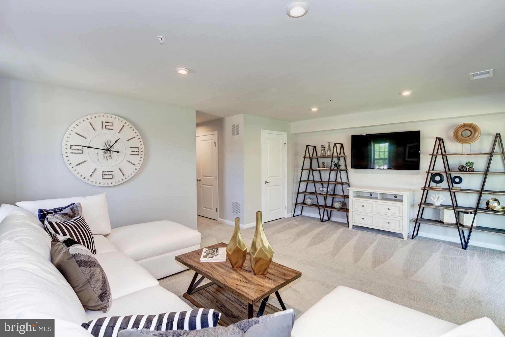 HIGHGATE VILLAGE - Residential