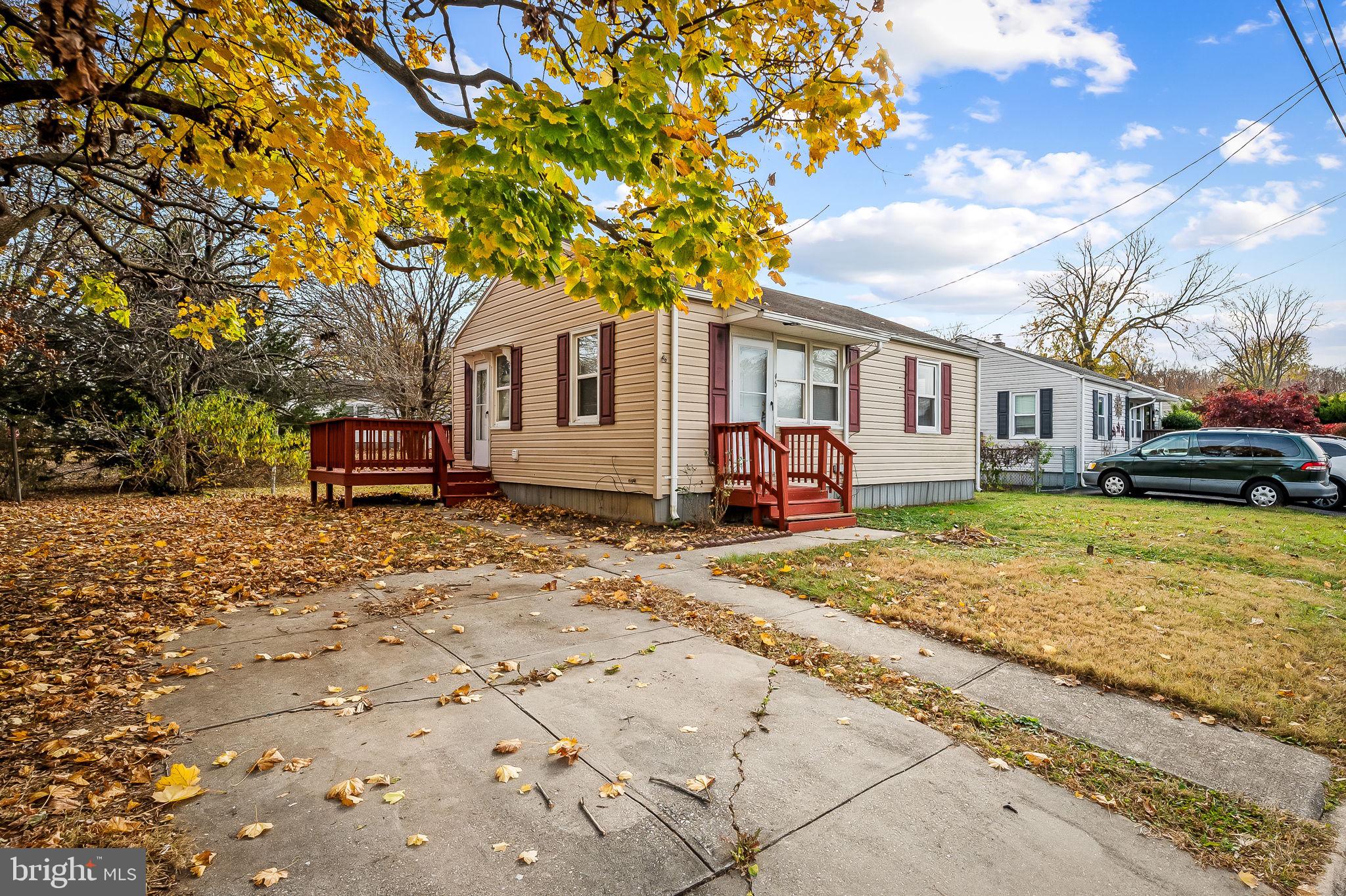 46 ABERDEEN AVENUE
