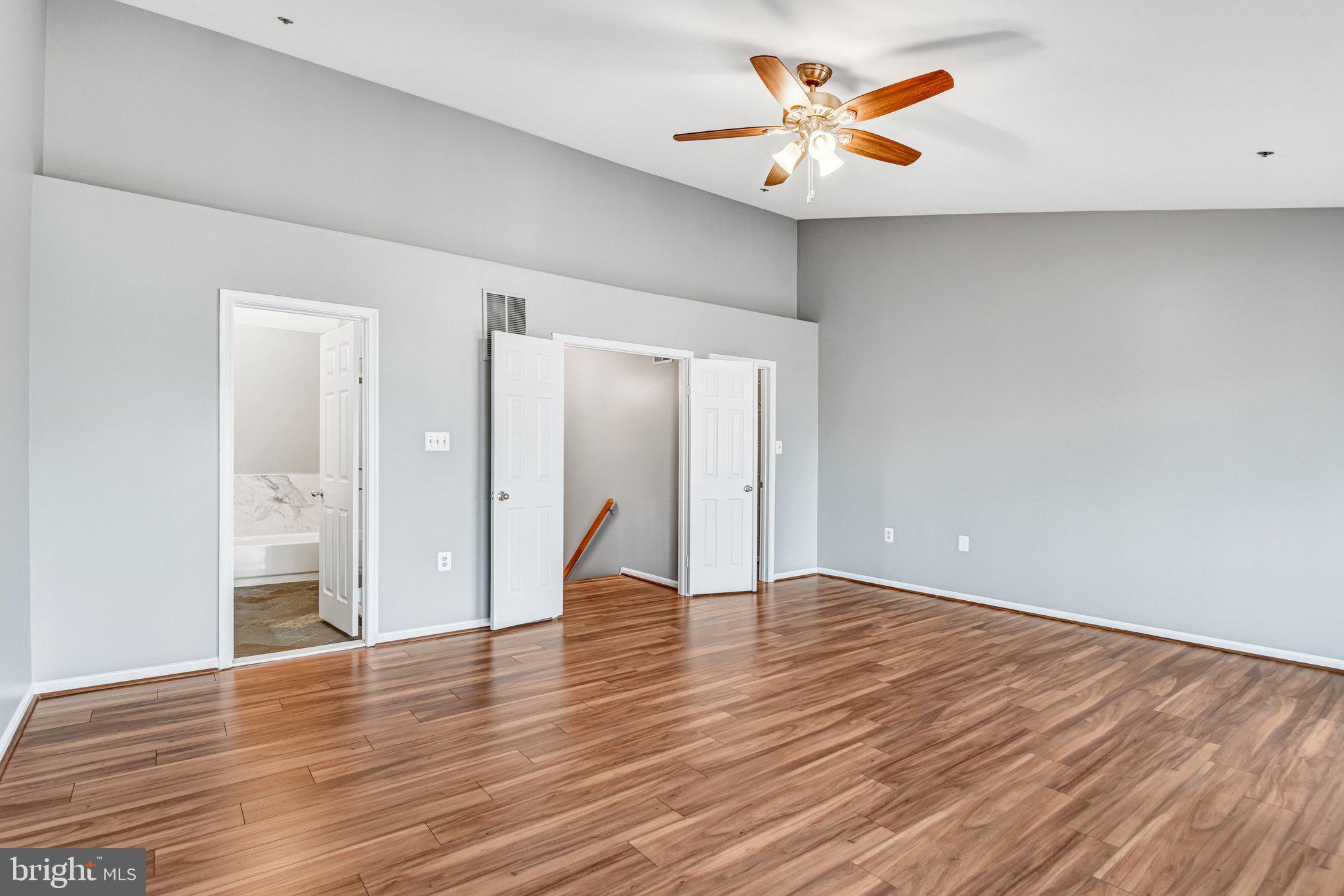 CARRIAGE PARK - Residential