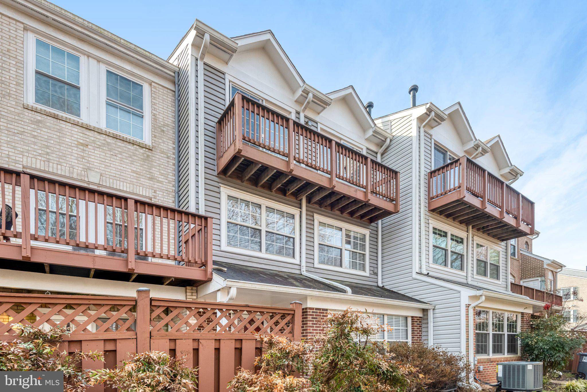 CARRIAGE PARK - Residential