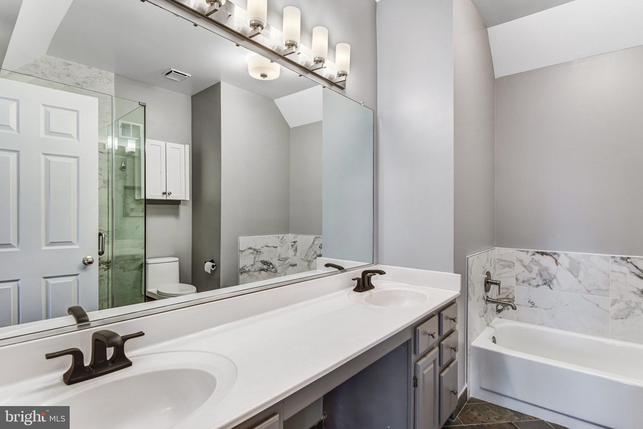 CARRIAGE PARK - Residential