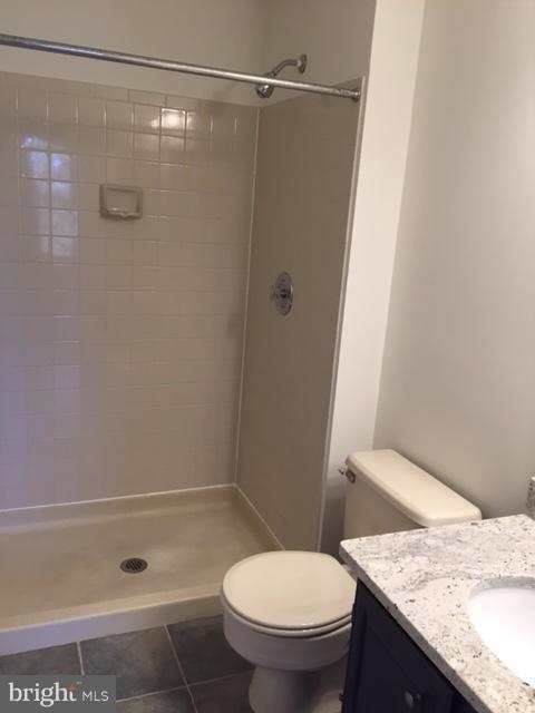 BALLENGER CREEK MEADOWS - Residential Lease