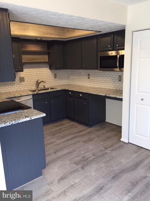 BALLENGER CREEK MEADOWS - Residential Lease