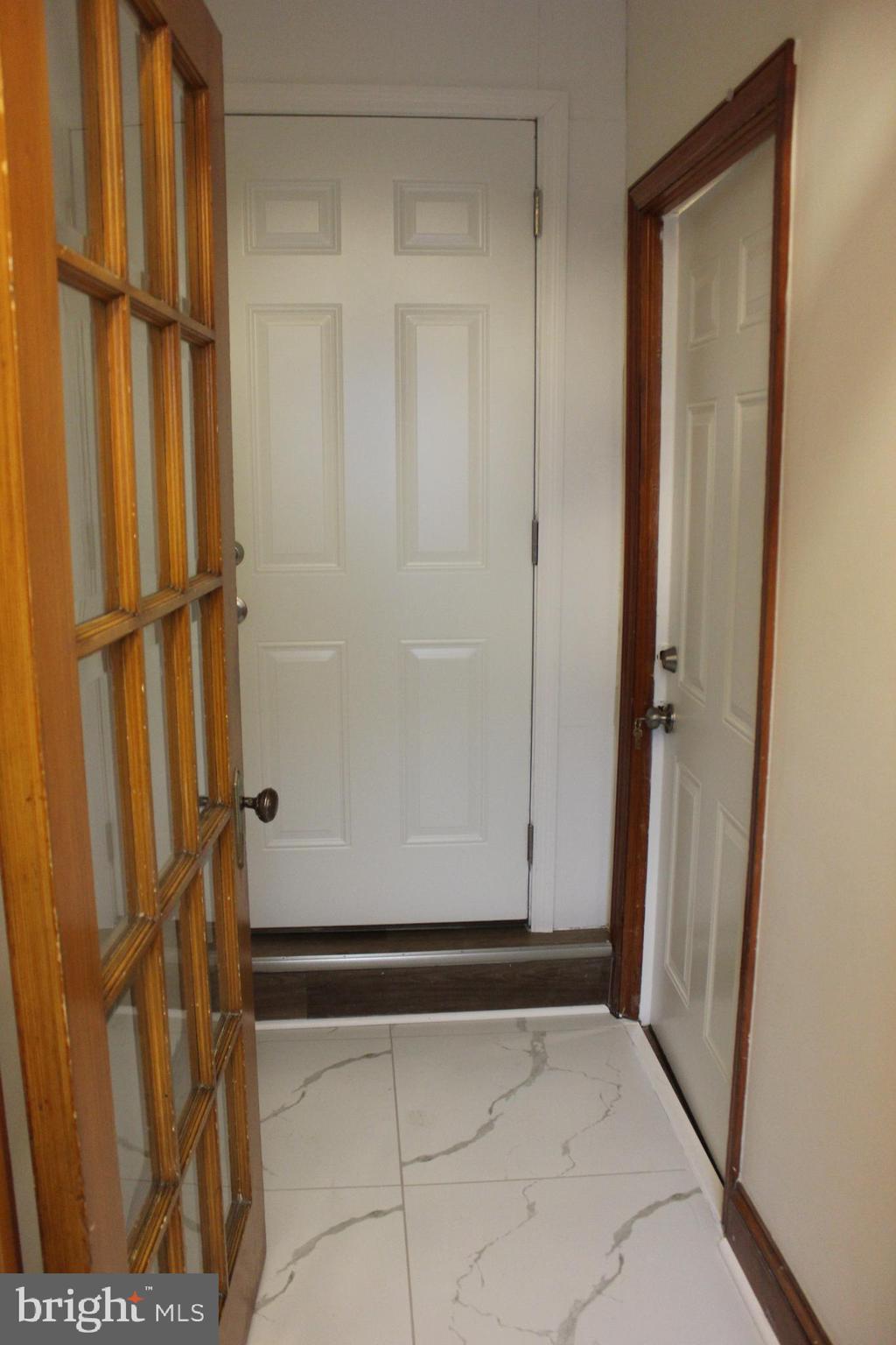 LOWER MOYAMENSING - Residential Lease