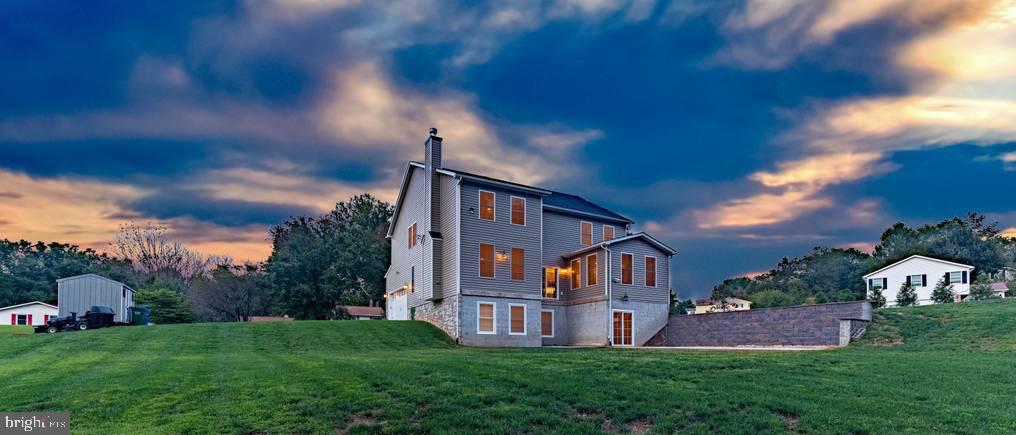 MONTFORD GLEN - Residential