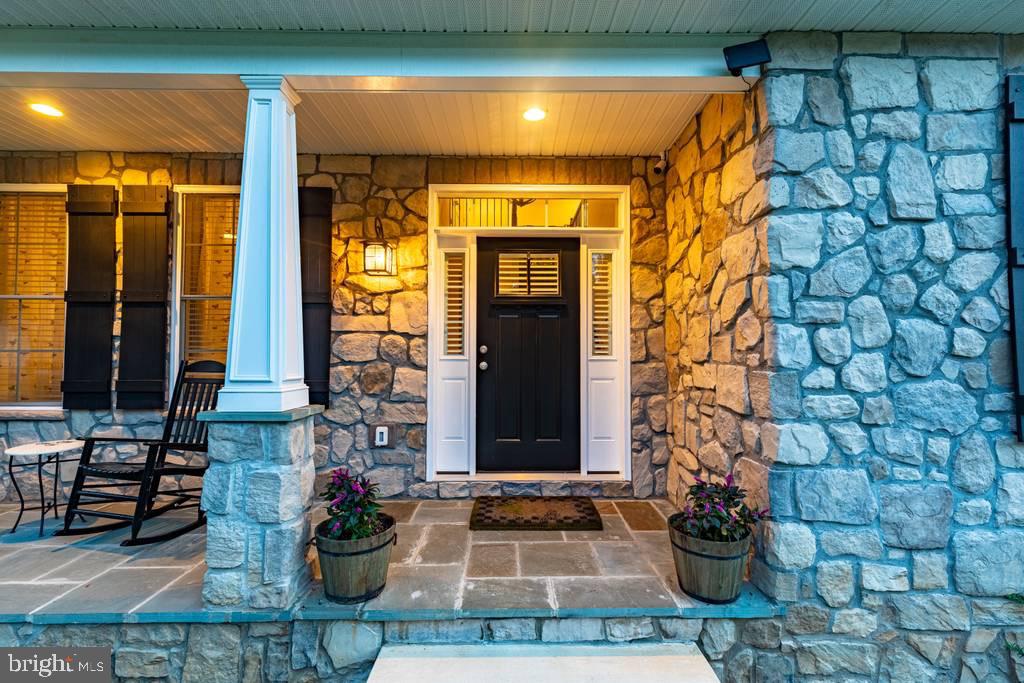 MONTFORD GLEN - Residential